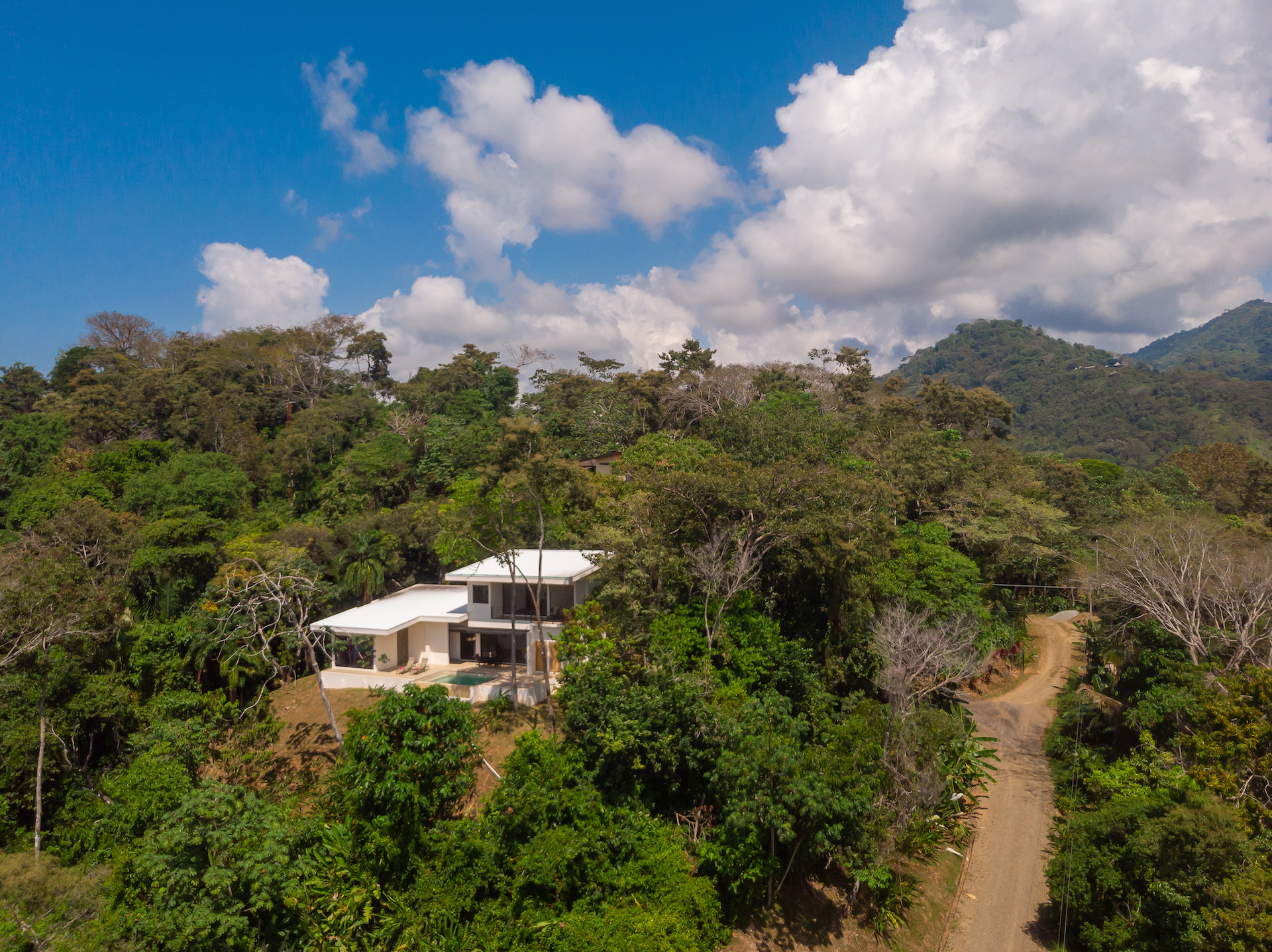 3 bed Single Family Homes For Sale in Dominical, Puntarenas - thumb 20