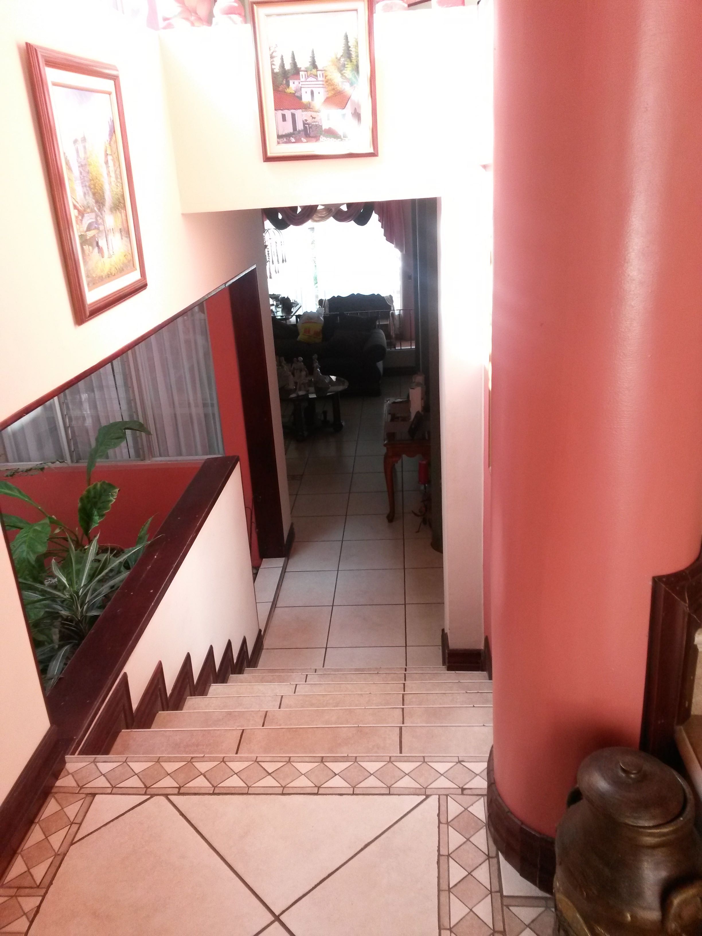 6 bed Single Family Homes For Sale in Tres Ríos, Cartago - thumb 3