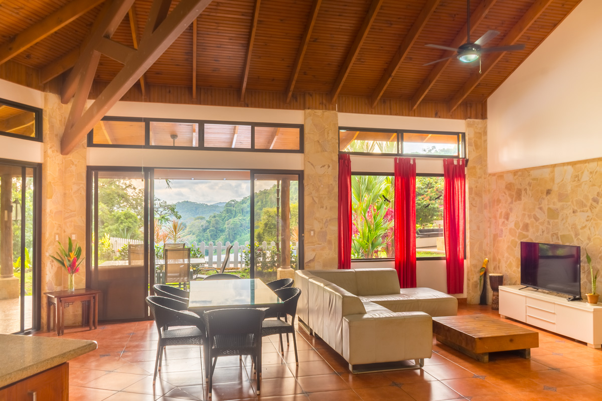6 bed Single Family Homes For Sale in Dominical, Puntarenas - thumb 8