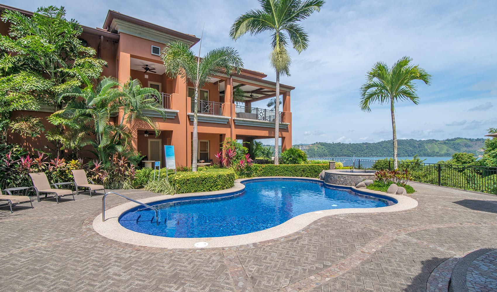 3 bed Condo For Sale in Jaco, Puntarenas - thumb 1