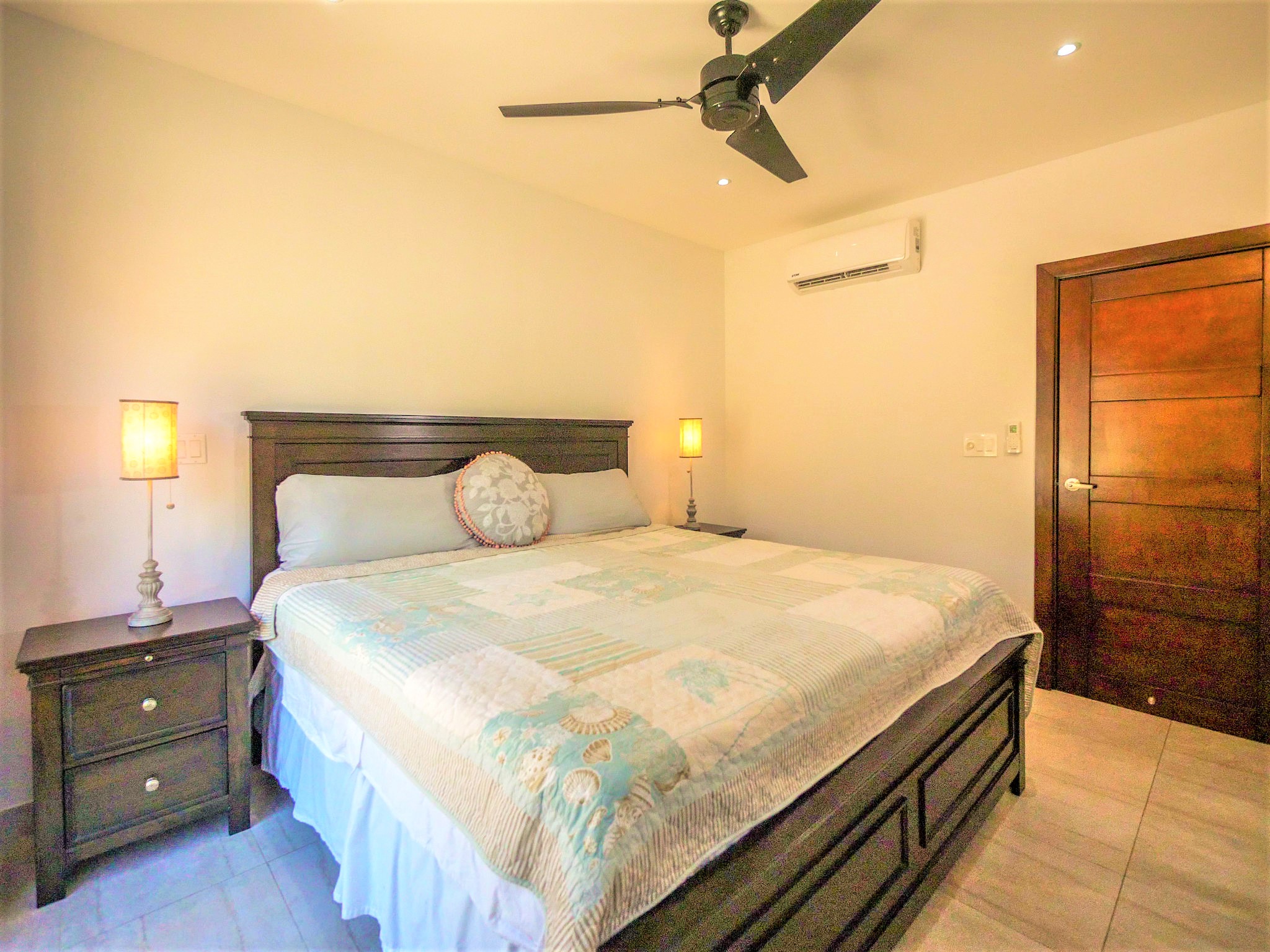 8 bed Single Family Homes For Sale in Playa Flamingo, Guanacaste - thumb 16