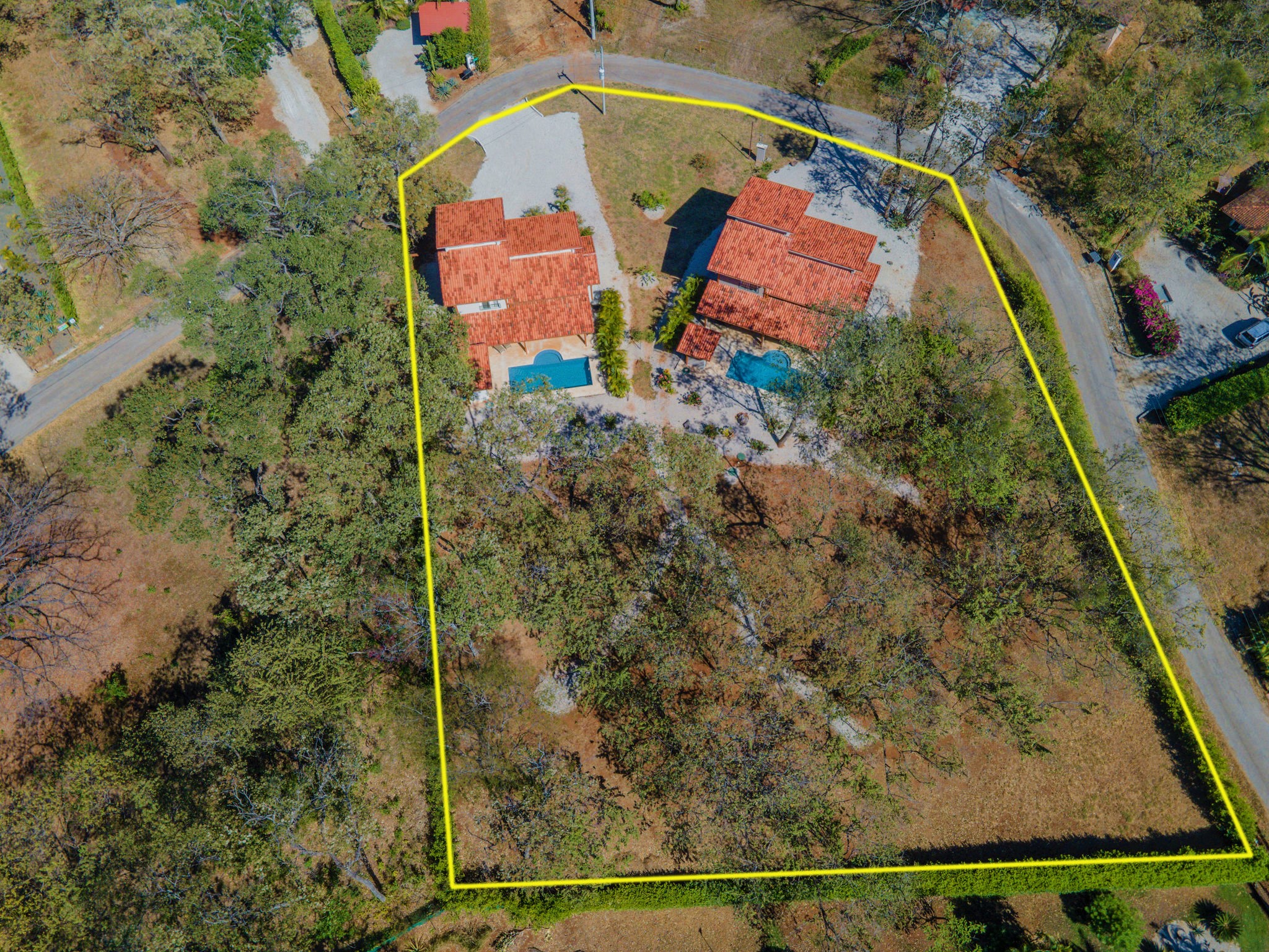 8 bed Single Family Homes For Sale in Playa Flamingo, Guanacaste - thumb 3