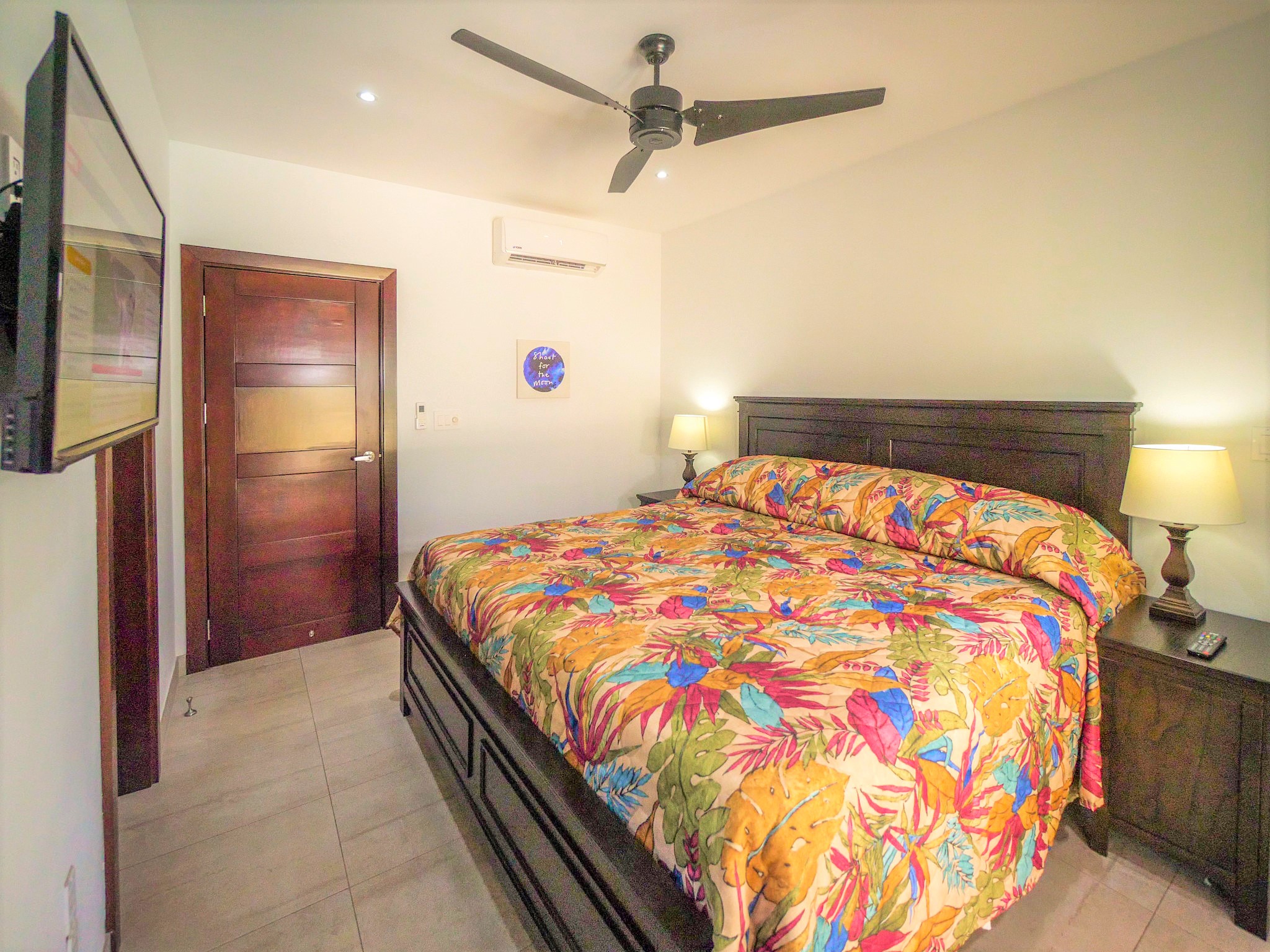 8 bed Single Family Homes For Sale in Playa Flamingo, Guanacaste - thumb 13