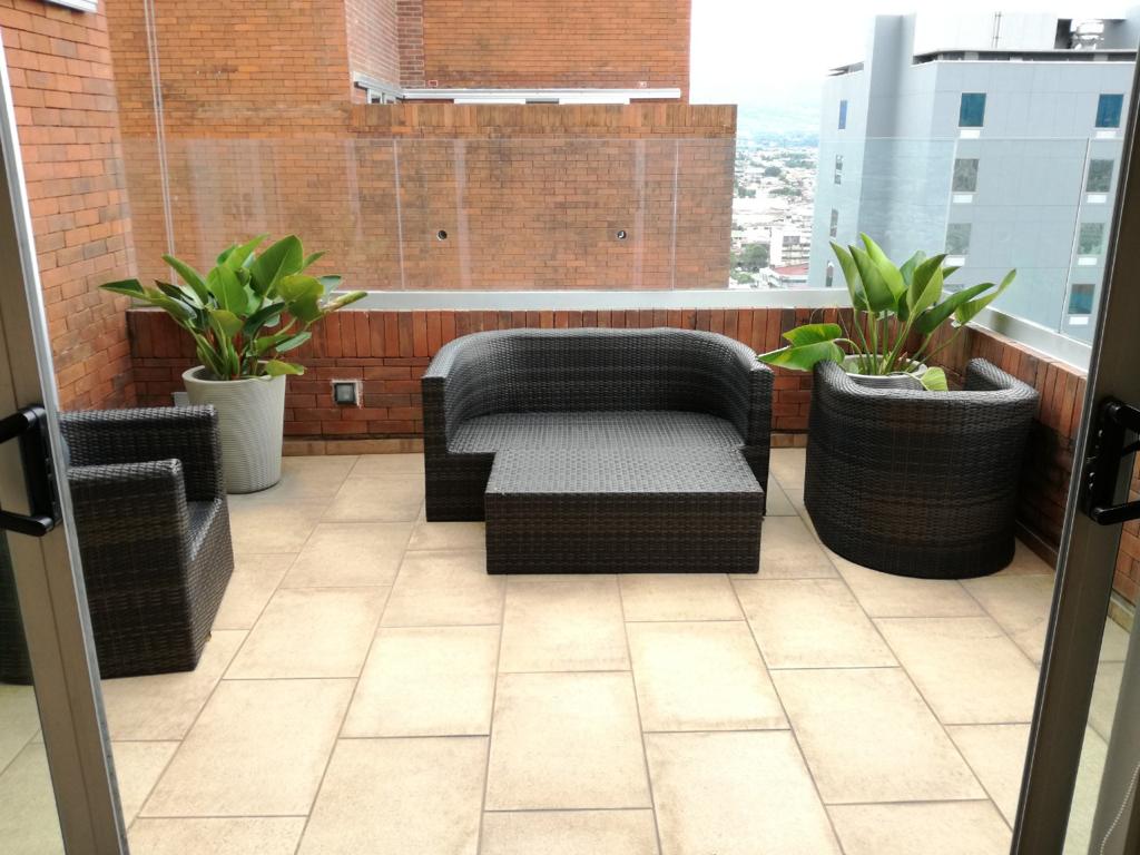 3 bed Condo For Sale in San Jose, San Jose - thumb 5