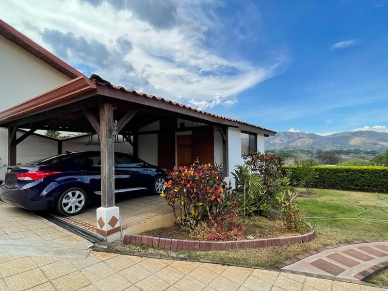 4 Bed Single Family Homes For Sale in Atenas Costa Rica