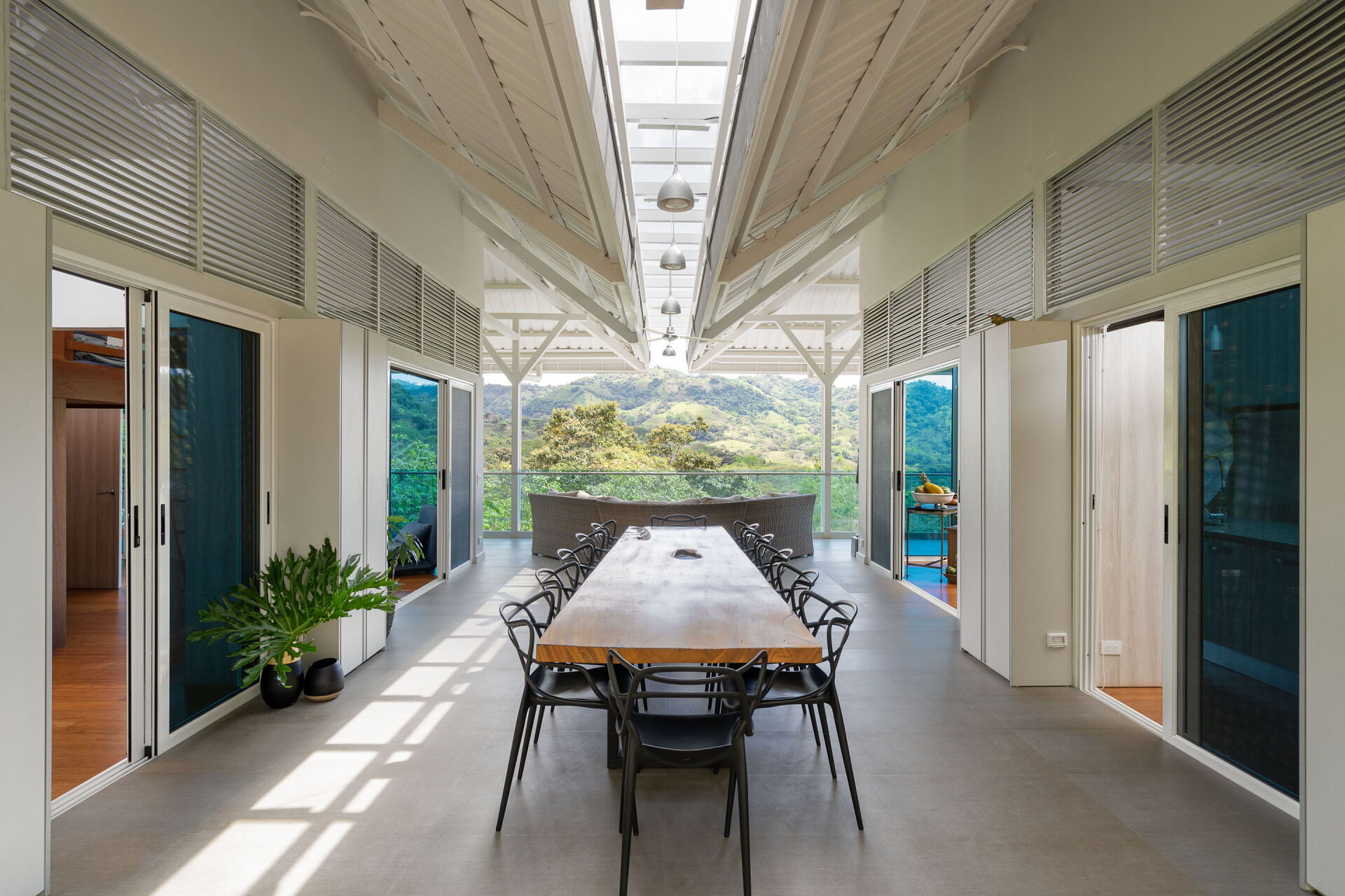 12 bed Hotel / Leisure For Sale in Orotina, Alajuela - thumb 2