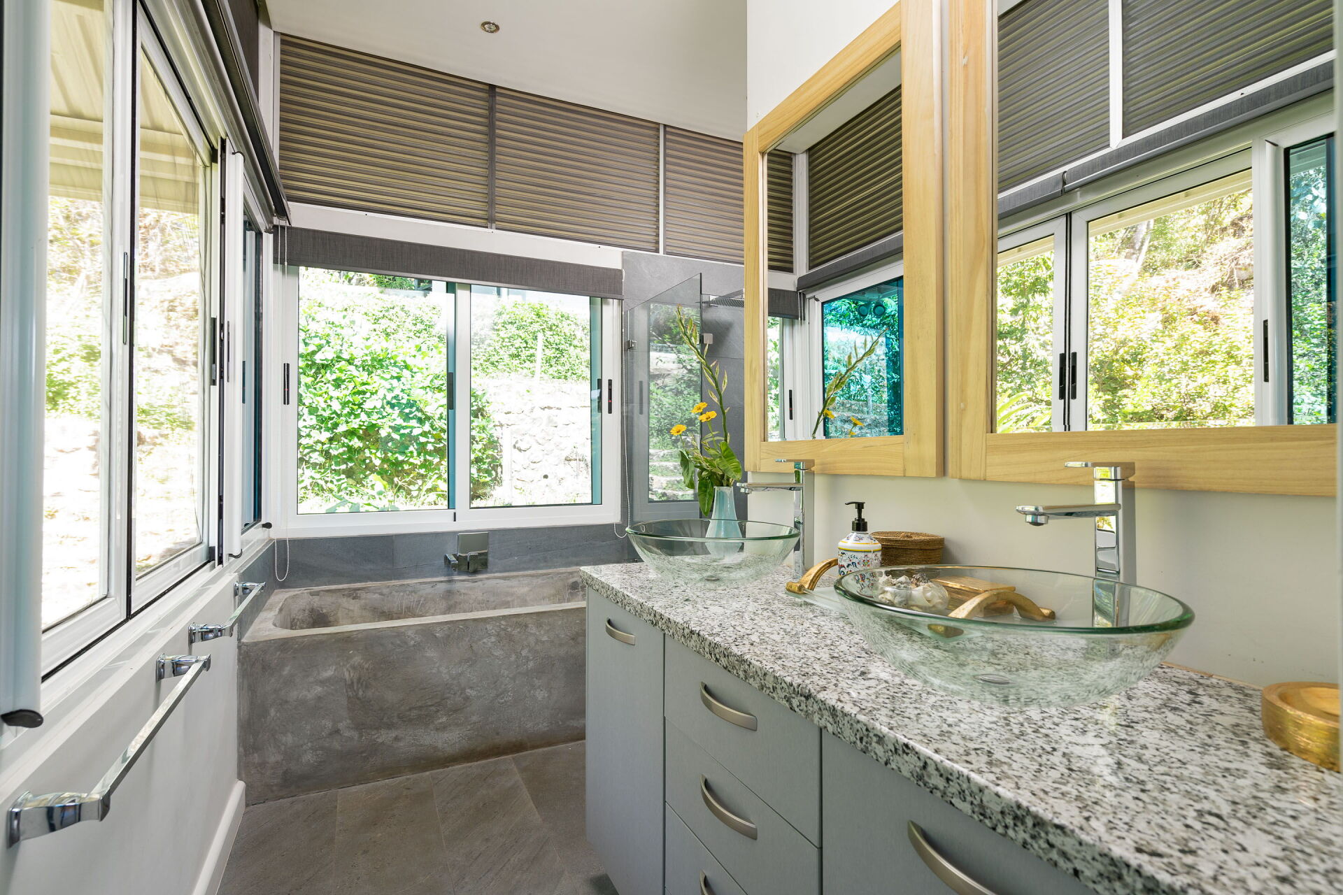 12 bed Hotel / Leisure For Sale in Orotina, Alajuela - thumb 6