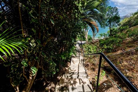 4 bed Single Family Homes For Sale in Playa Flamingo, Guanacaste - thumb 18