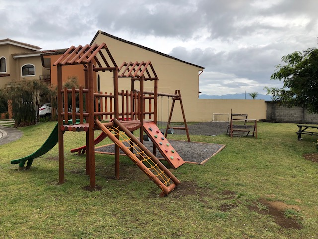 4 bed Condo For Sale in Granadilla, San Jose - thumb 13