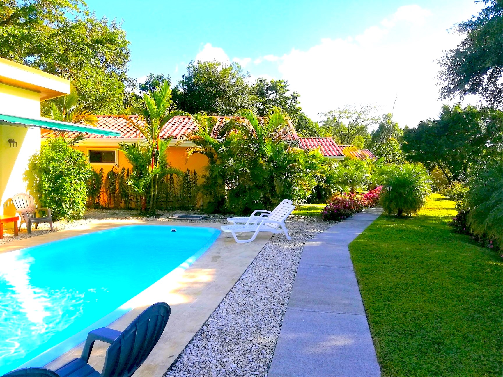 11 bed Hotel / Leisure For Sale in Lake Arenal, Guanacaste - thumb 4