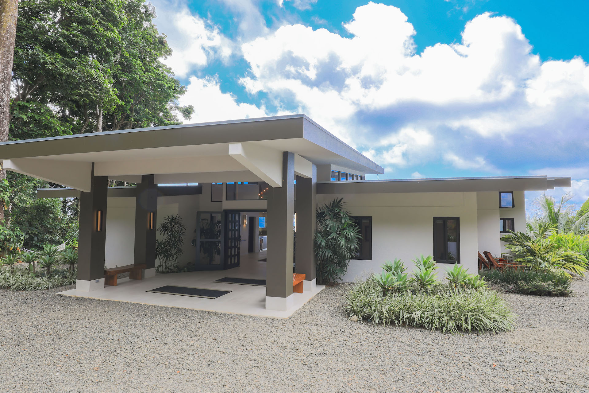 3 bed Single Family Homes For Sale in Dominical, Puntarenas - thumb 4