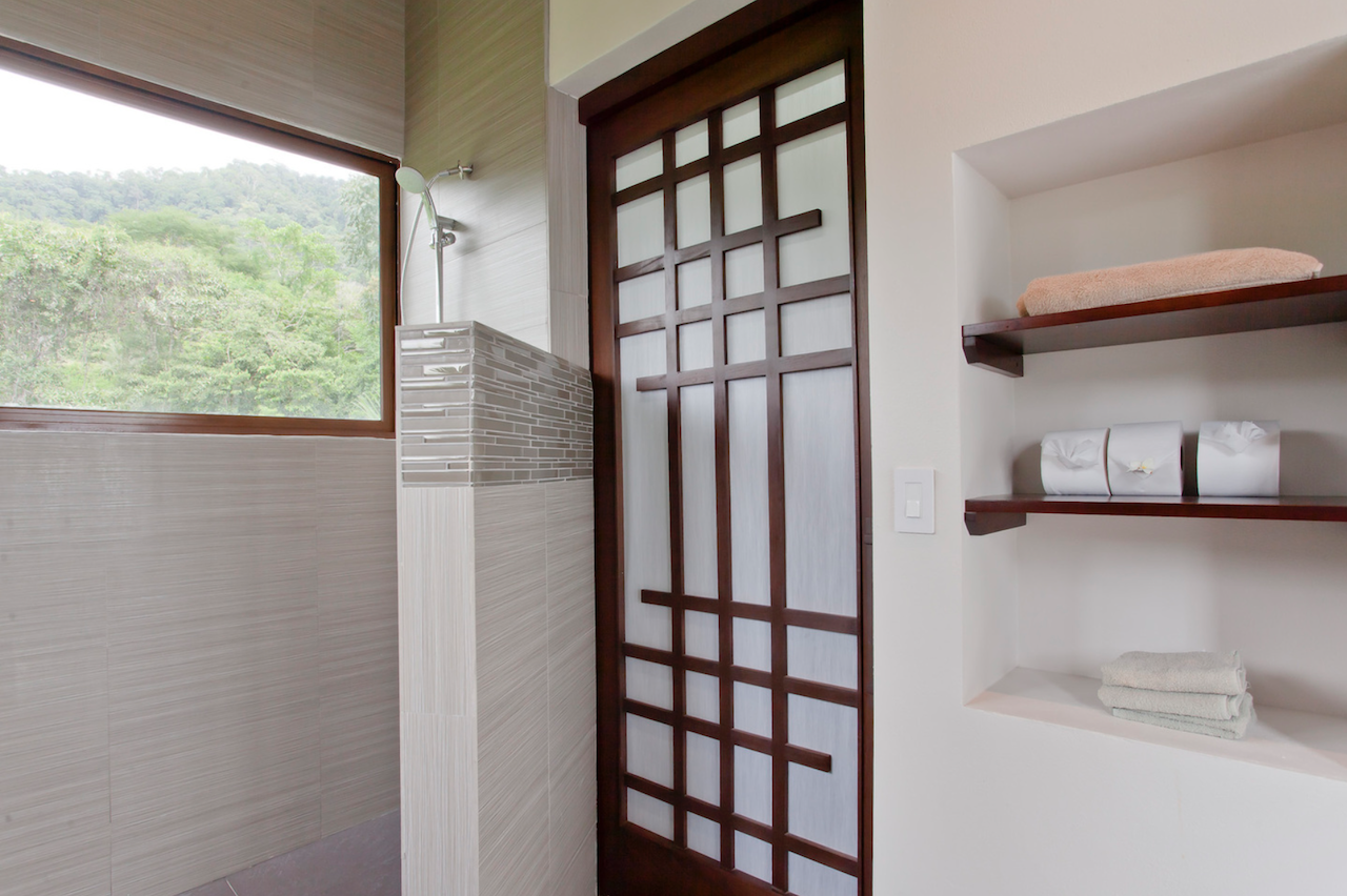 4 bed Single Family Homes For Sale in Dominical, Puntarenas - thumb 17