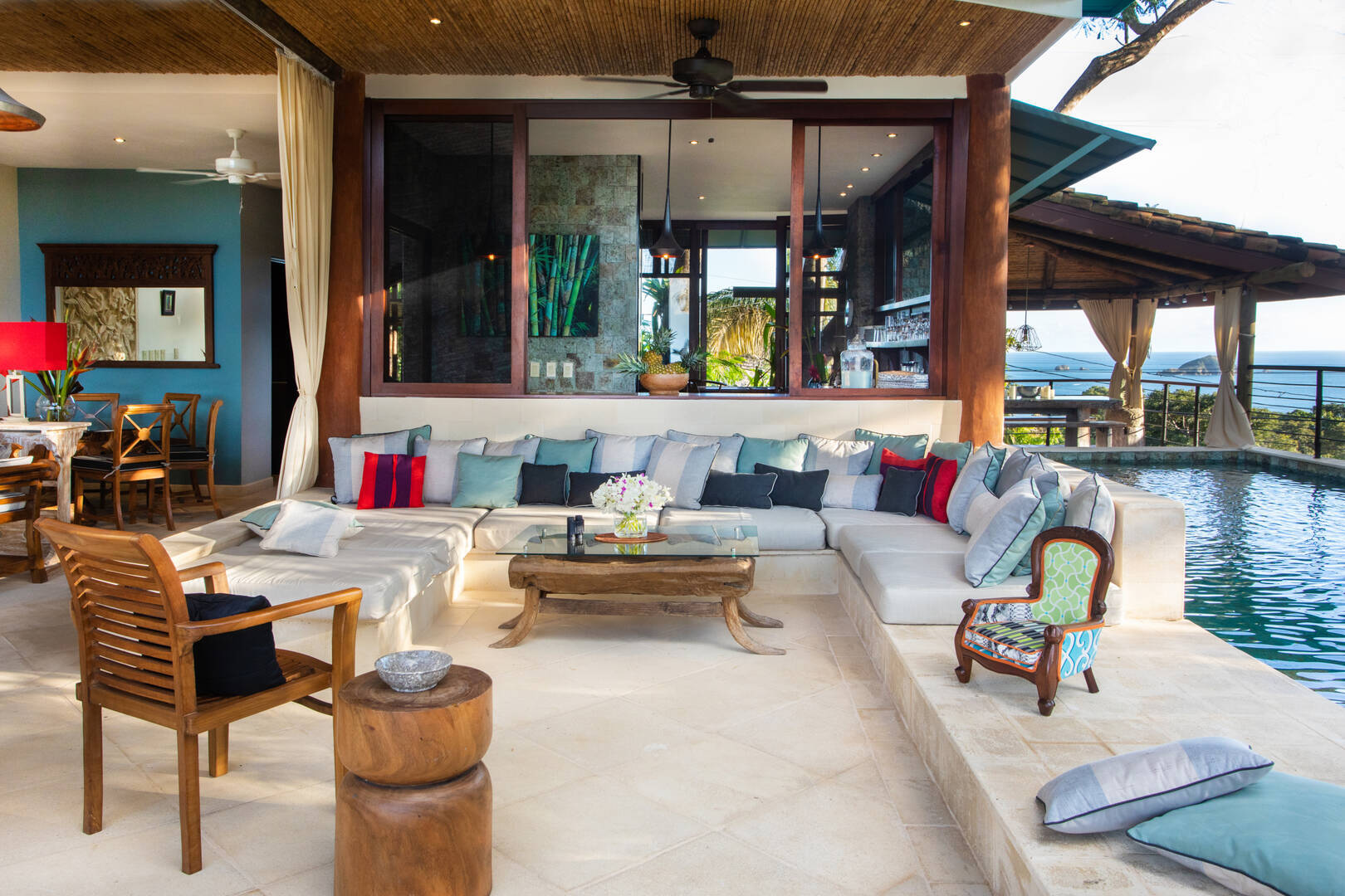 4 bed Single Family Homes For Sale in Manuel Antonio, Puntarenas - thumb 10