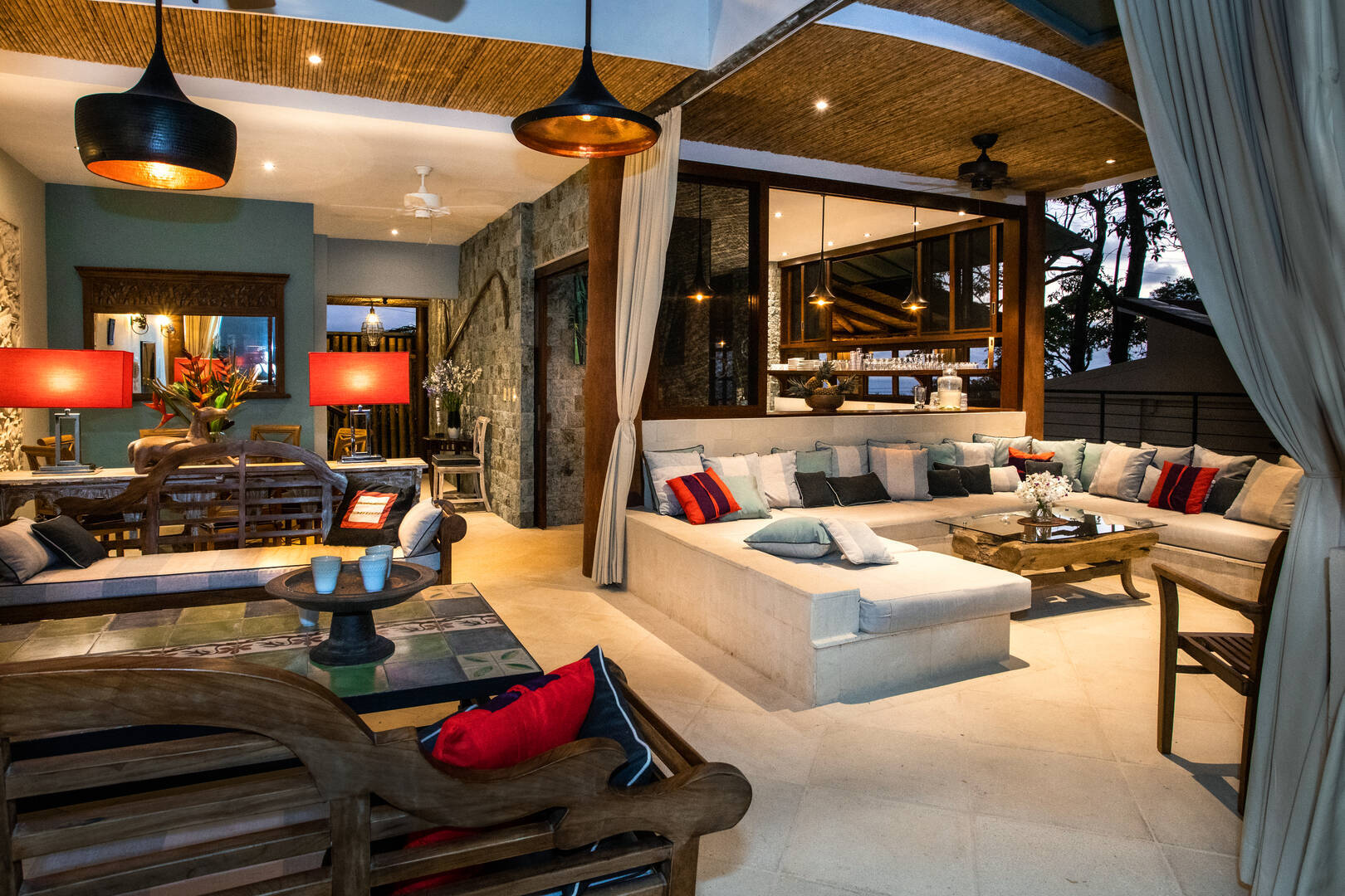 4 bed Single Family Homes For Sale in Manuel Antonio, Puntarenas - thumb 12