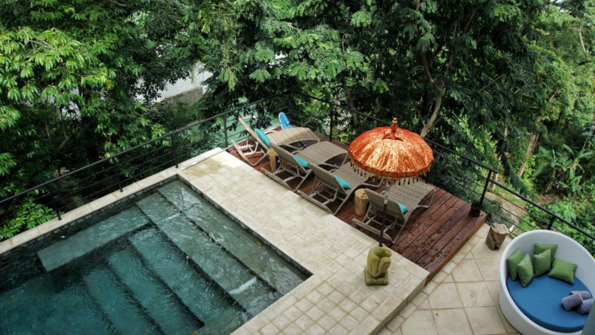 4 bed Single Family Homes For Sale in Manuel Antonio, Puntarenas - thumb 4