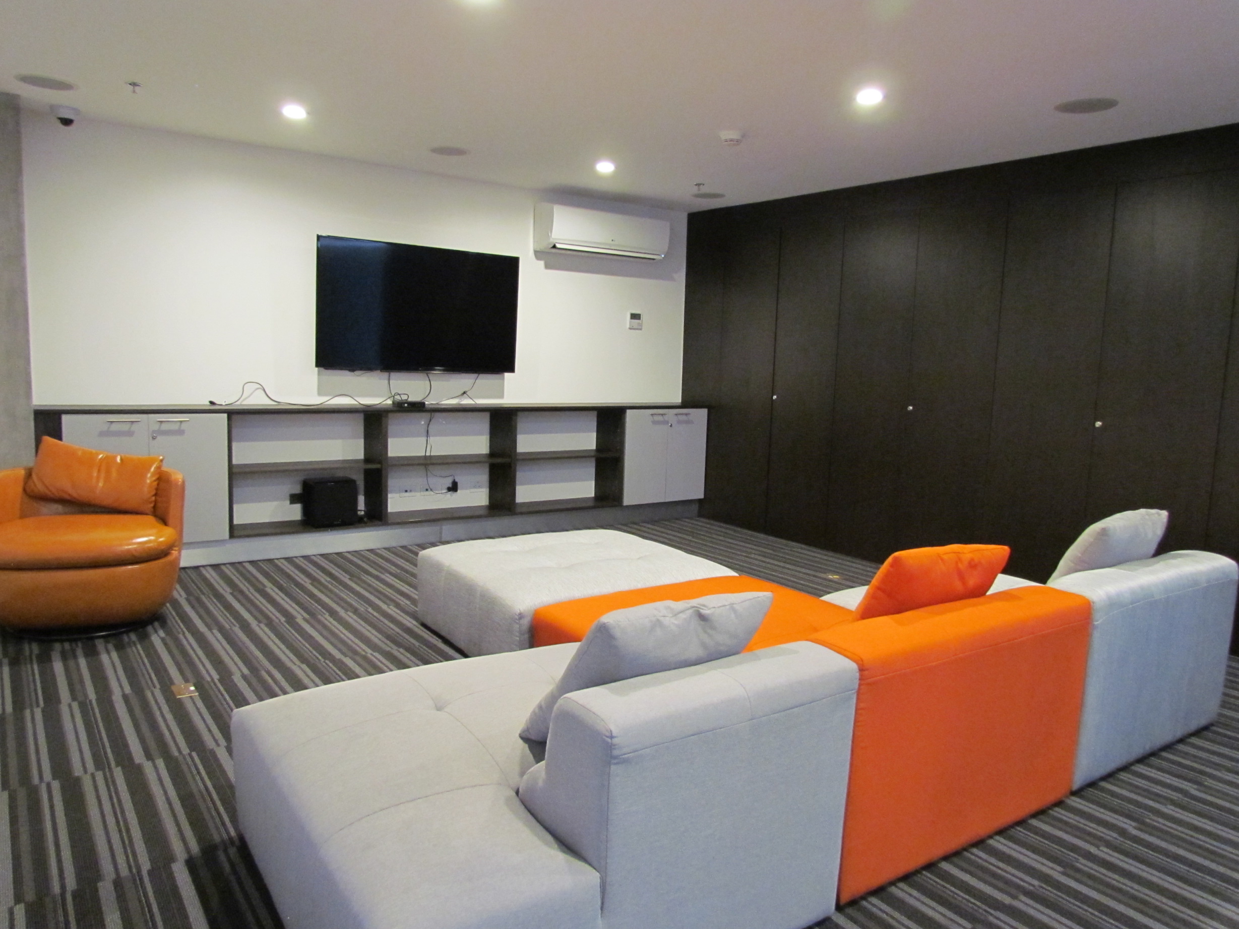 2 bed Apartment For Sale in Escazu, San Jose - thumb 16
