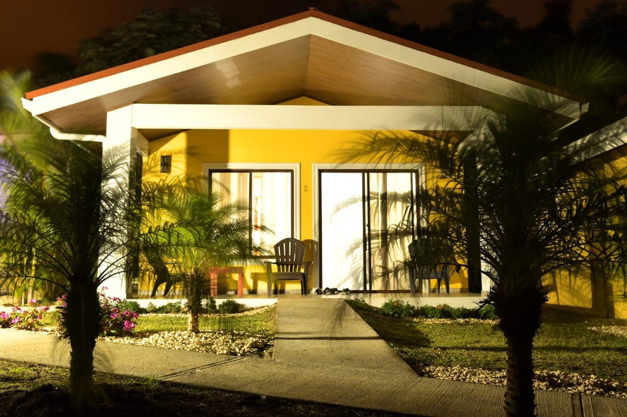 11 bed Hotel / Leisure For Sale in Lake Arenal, Guanacaste - thumb 5