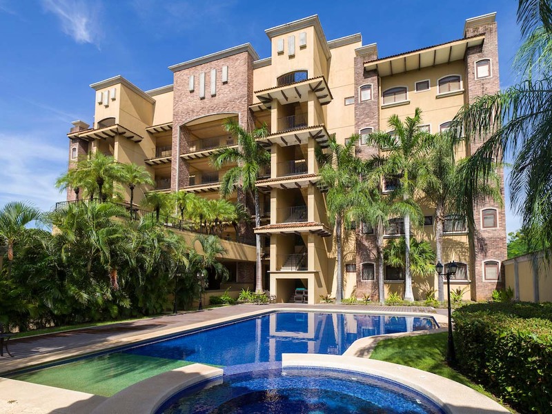 4 bed Condo For Sale in Tamarindo, Guanacaste - thumb 1