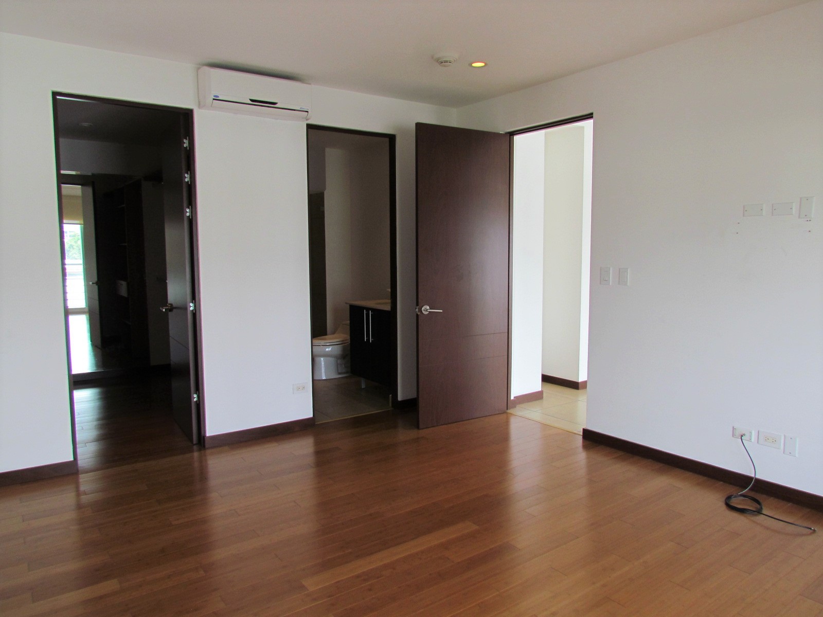 2 bed Apartment For Sale in Escazu, San Jose - thumb 7