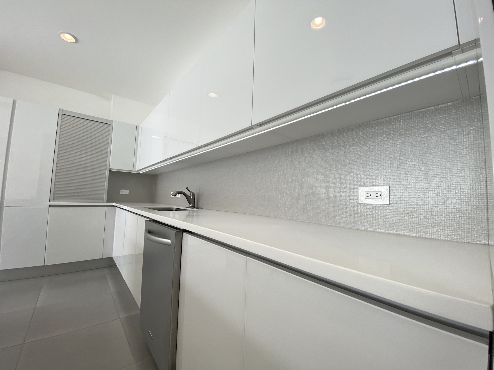 2 bed Apartment For Sale in Escazu, San Jose - thumb 8