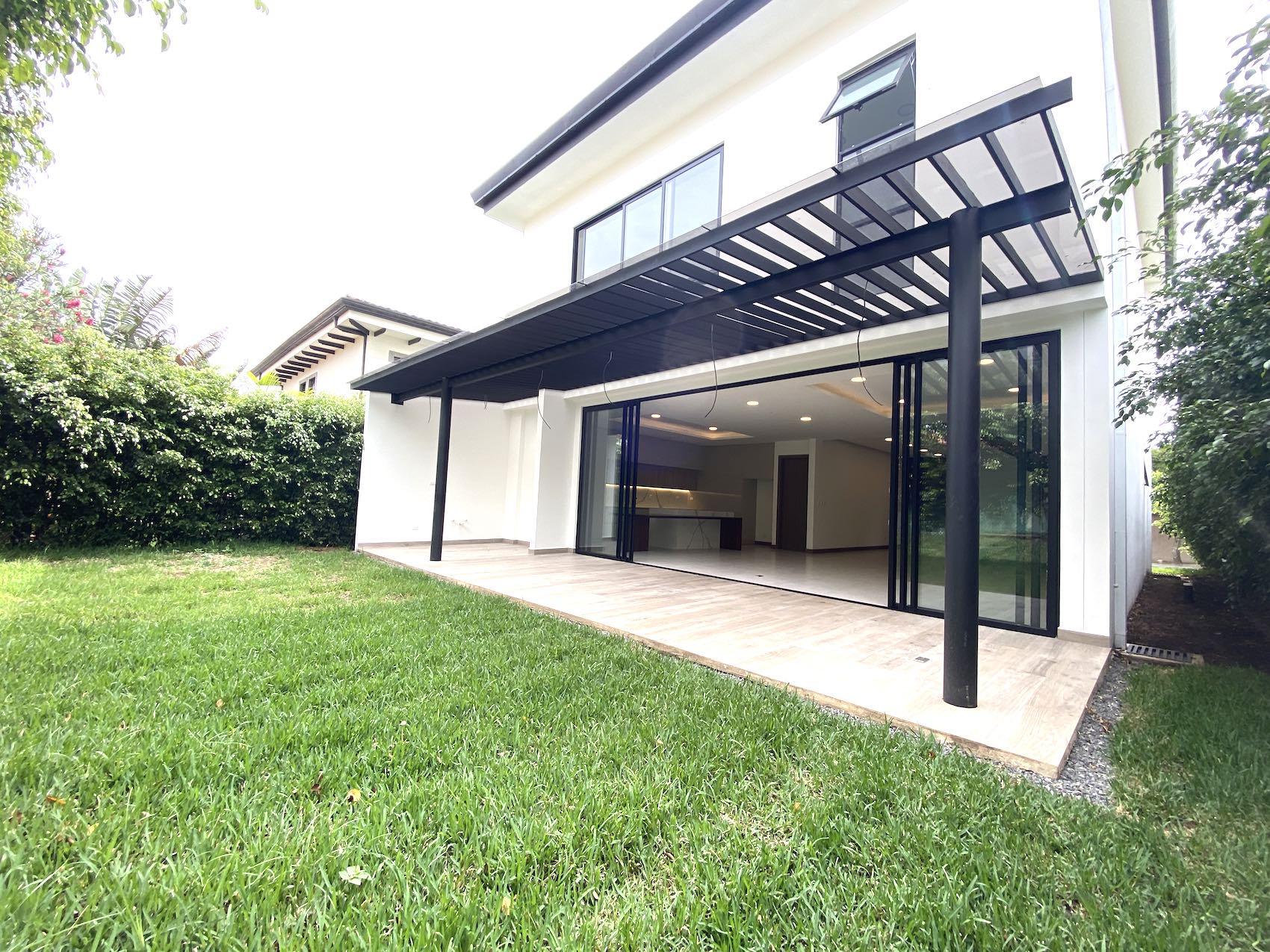 3 bed Single Family Homes For Sale in Santa Ana, San Jose - thumb 26