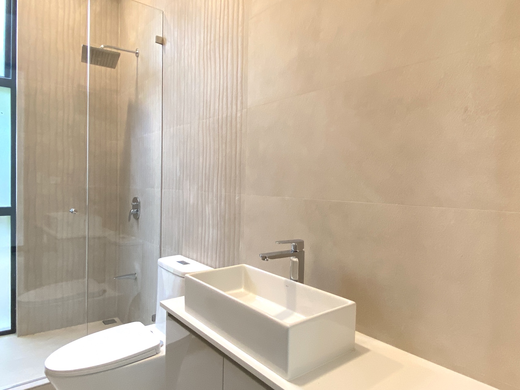 3 bed Single Family Homes For Sale in Santa Ana, San Jose - thumb 8