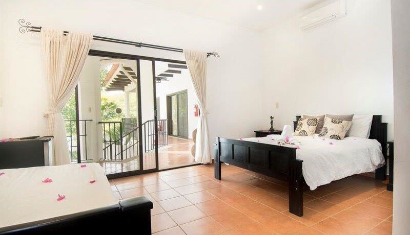 10 bed Hotel / Leisure For Sale in Playa Grande, Guanacaste - thumb 9