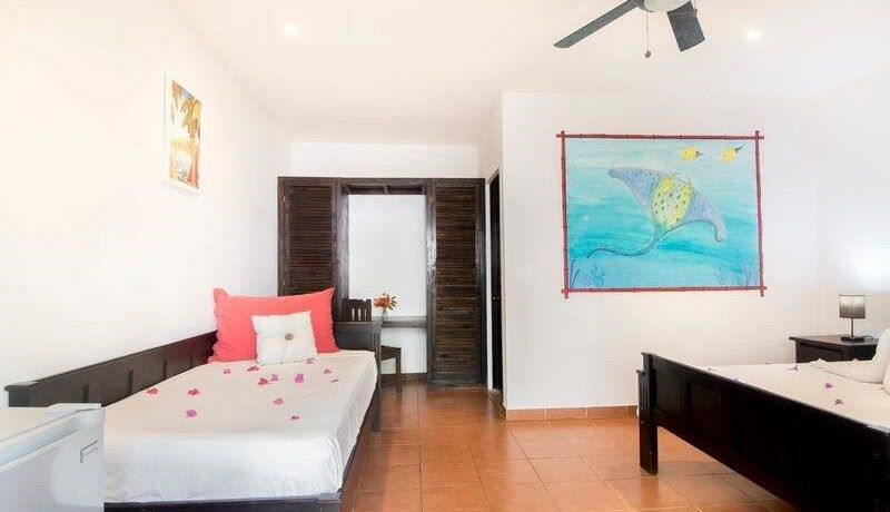 10 bed Hotel / Leisure For Sale in Playa Grande, Guanacaste - thumb 7