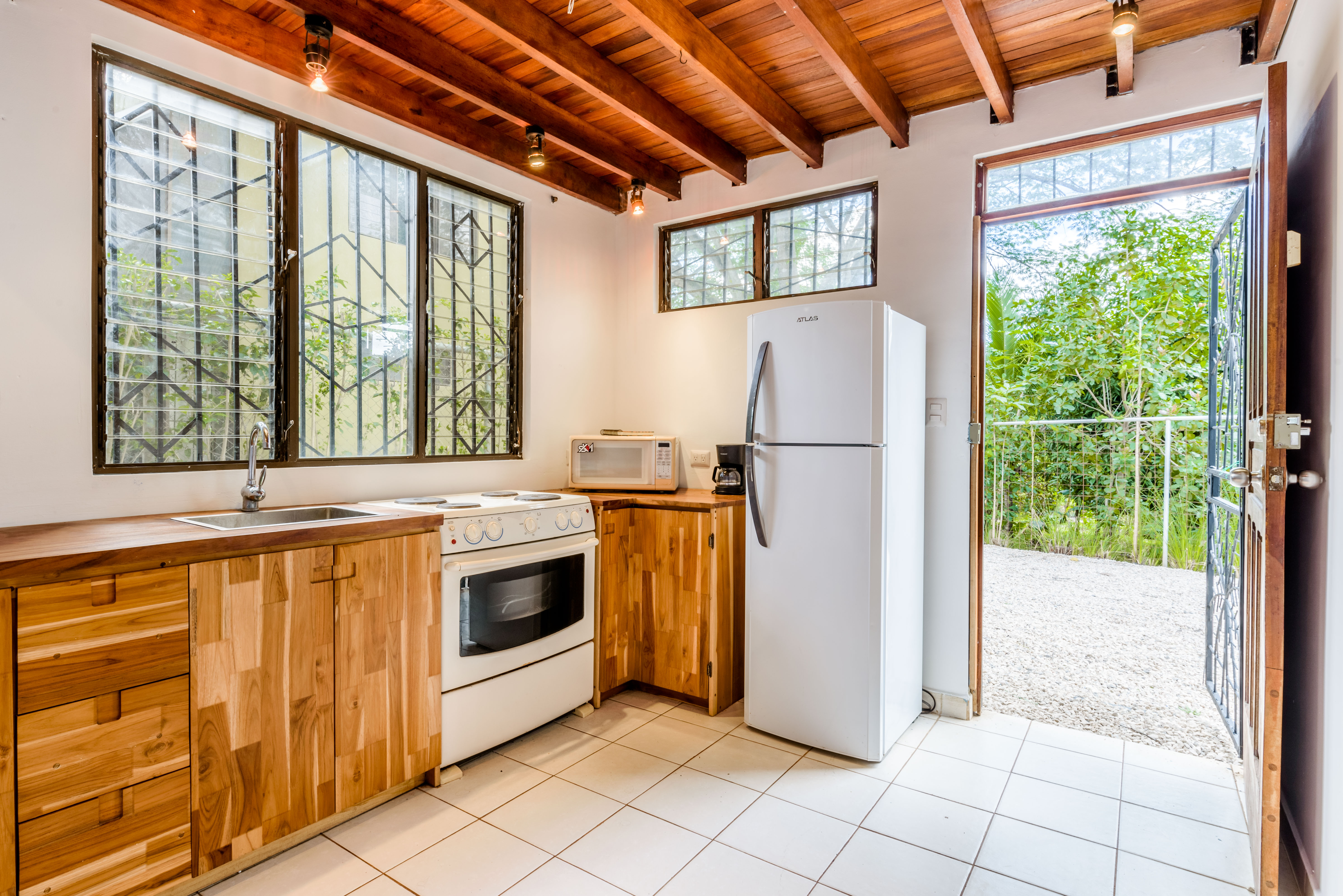 1 bed Single Family Homes For Sale in Tamarindo, Guanacaste - thumb 17