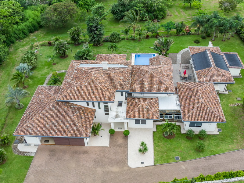 7 bed Single Family Homes For Sale in Atenas, Alajuela - 1