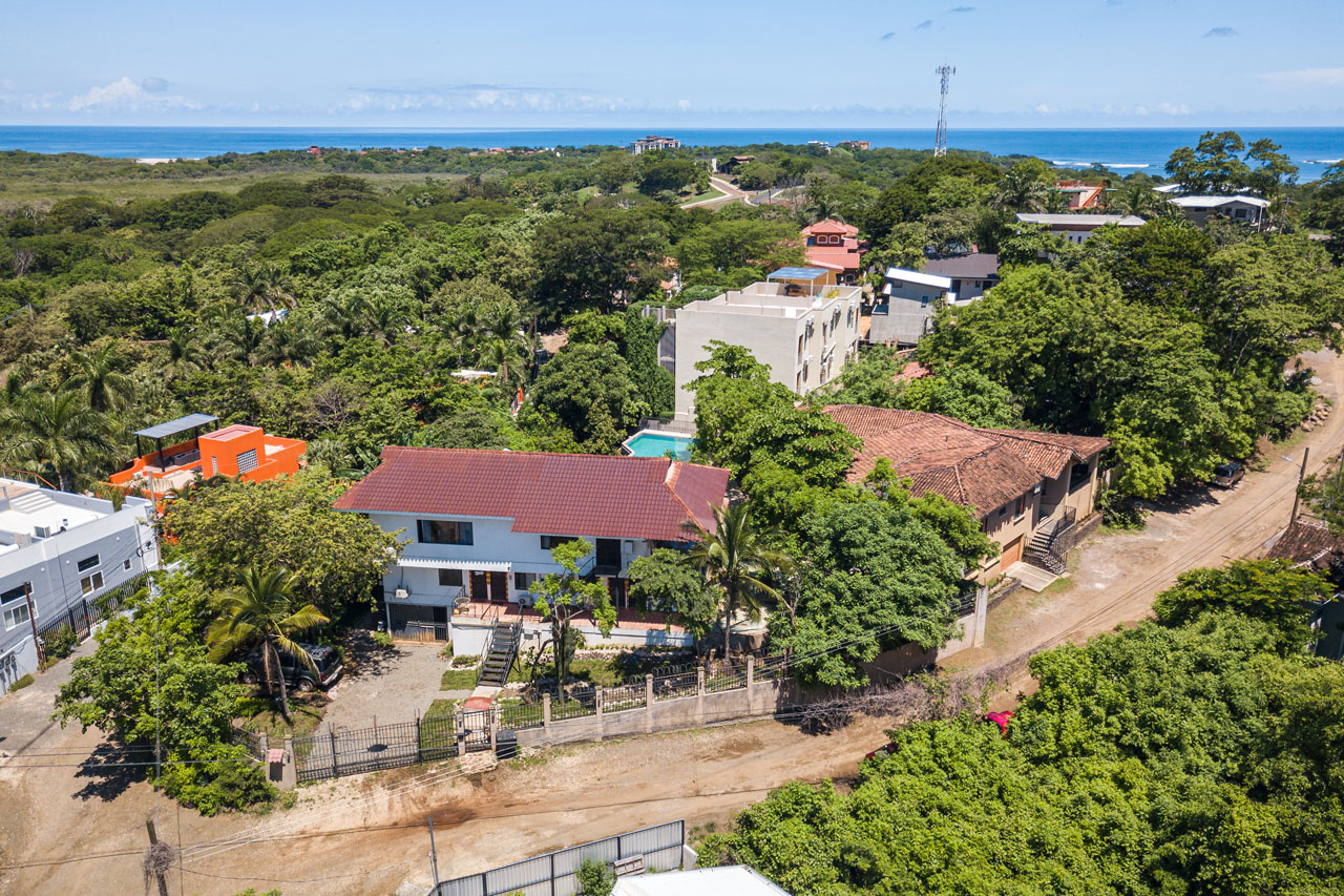 8 bed Commercial For Sale in Tamarindo, Guanacaste - thumb 3
