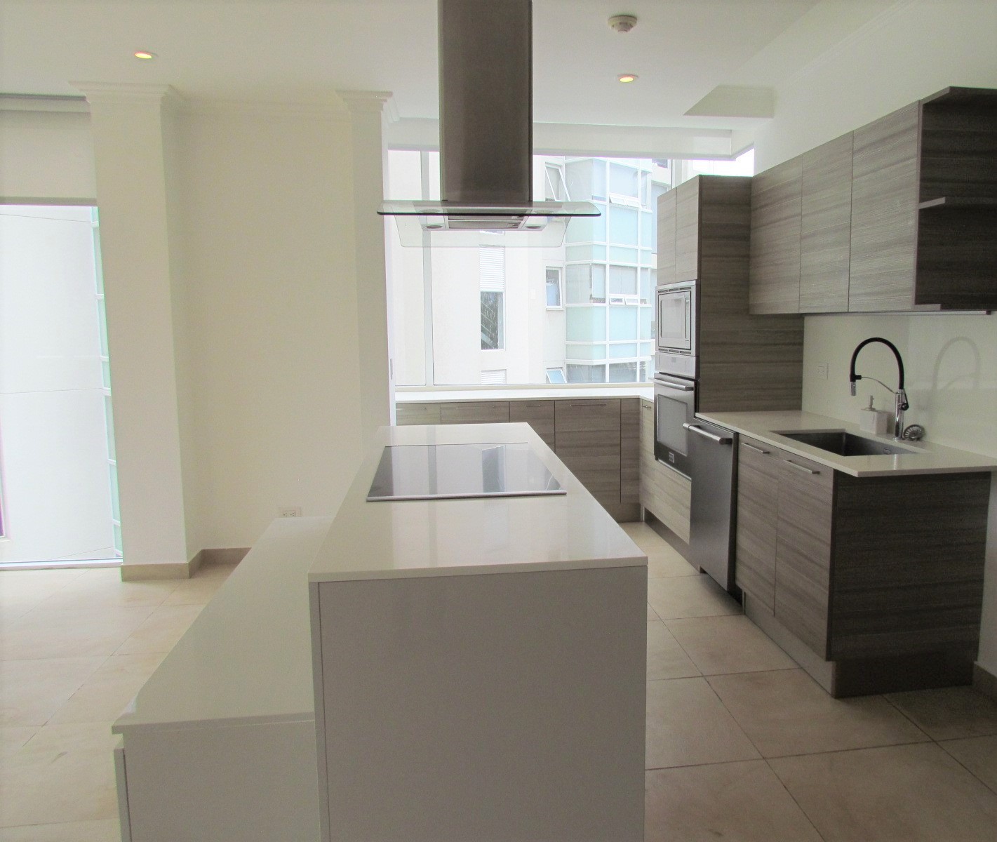 3 bed Apartment For Sale in Escazu, San Jose - thumb 4