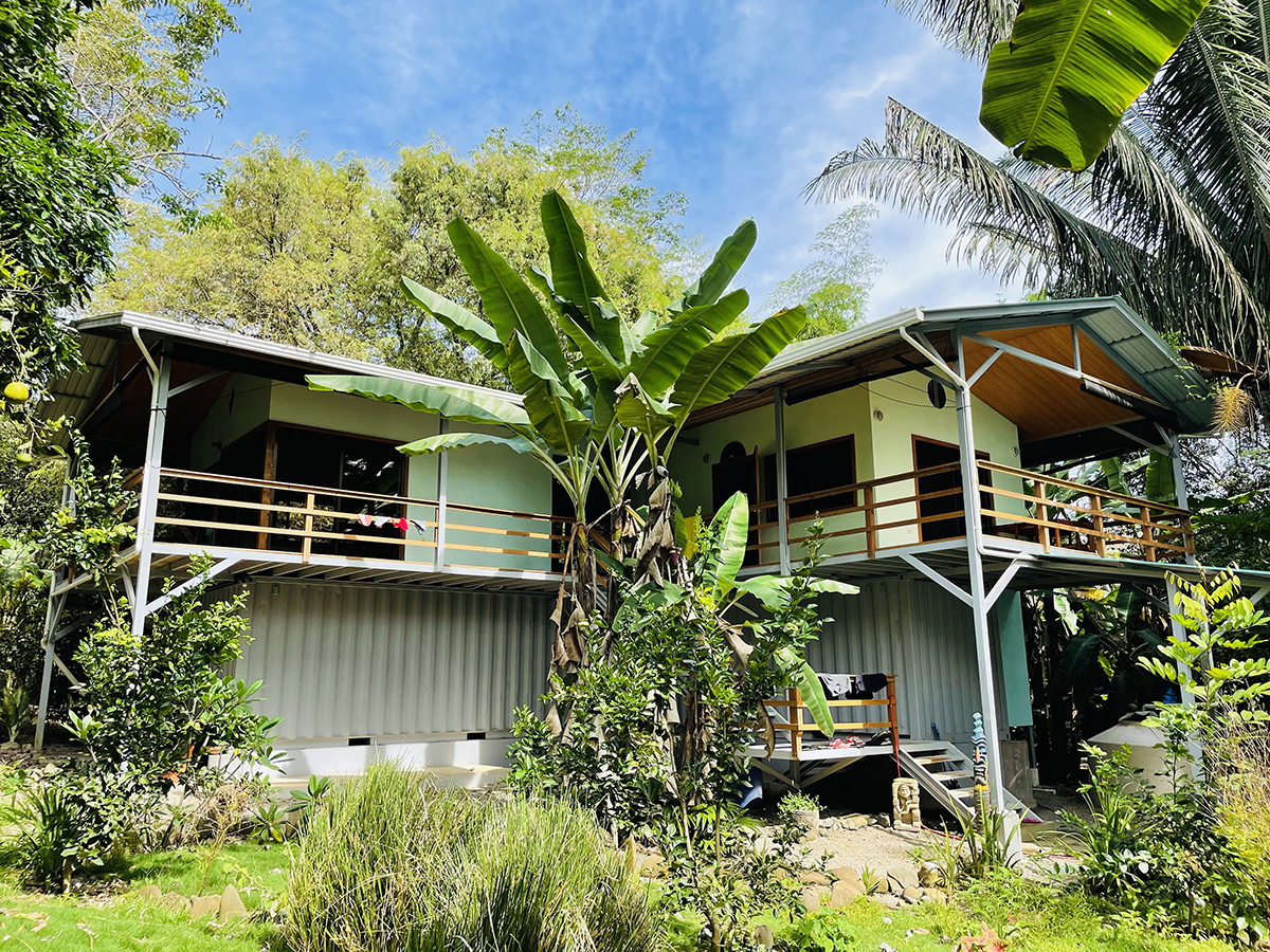3 bed Single Family Homes For Sale in Pavones, Puntarenas - thumb 1