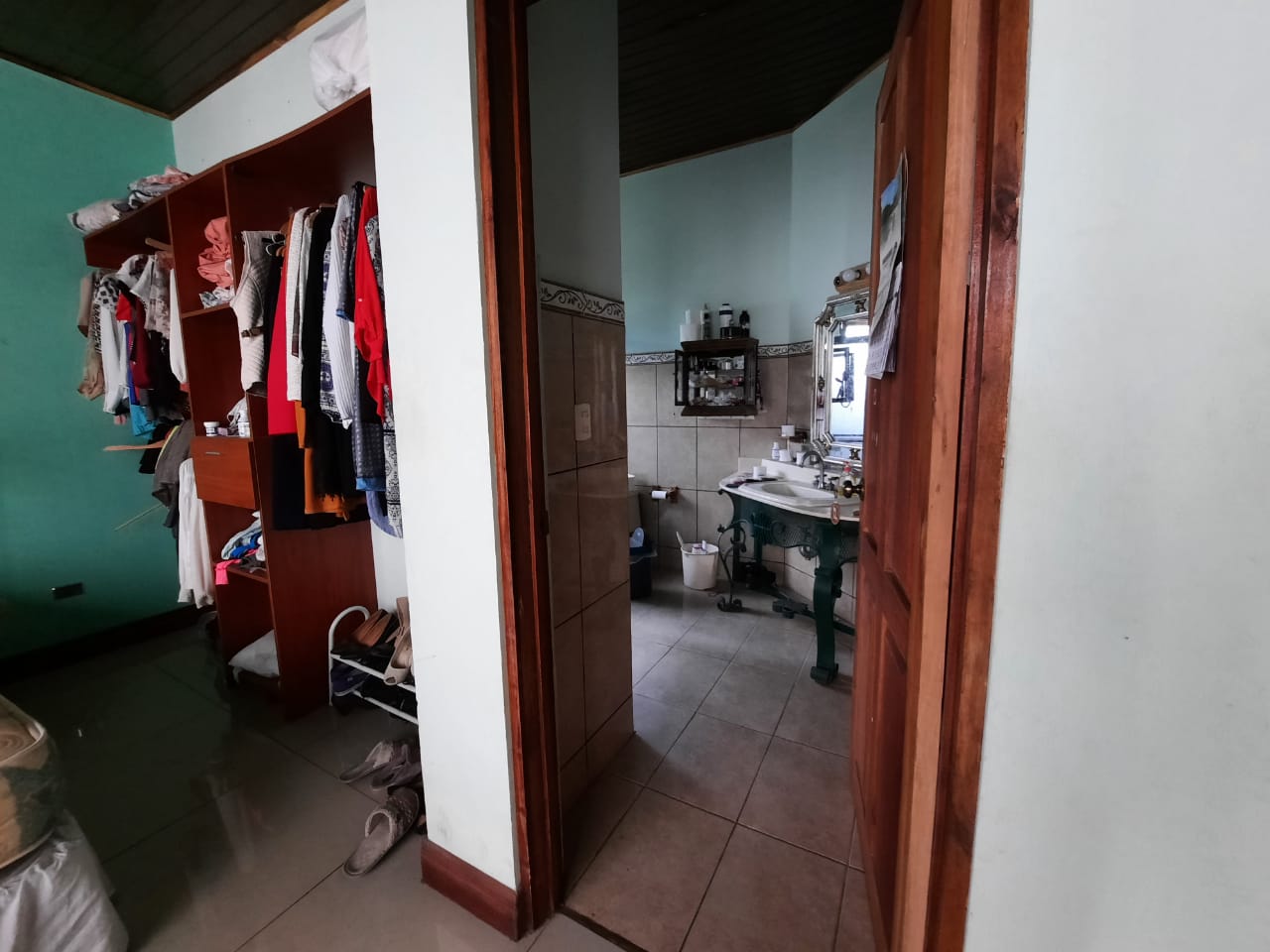 15 bed Condo For Sale in Tres Ríos, Cartago - thumb 8