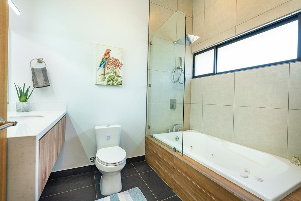 3 bed Single Family Homes For Sale in San Ramon, Alajuela - thumb 9