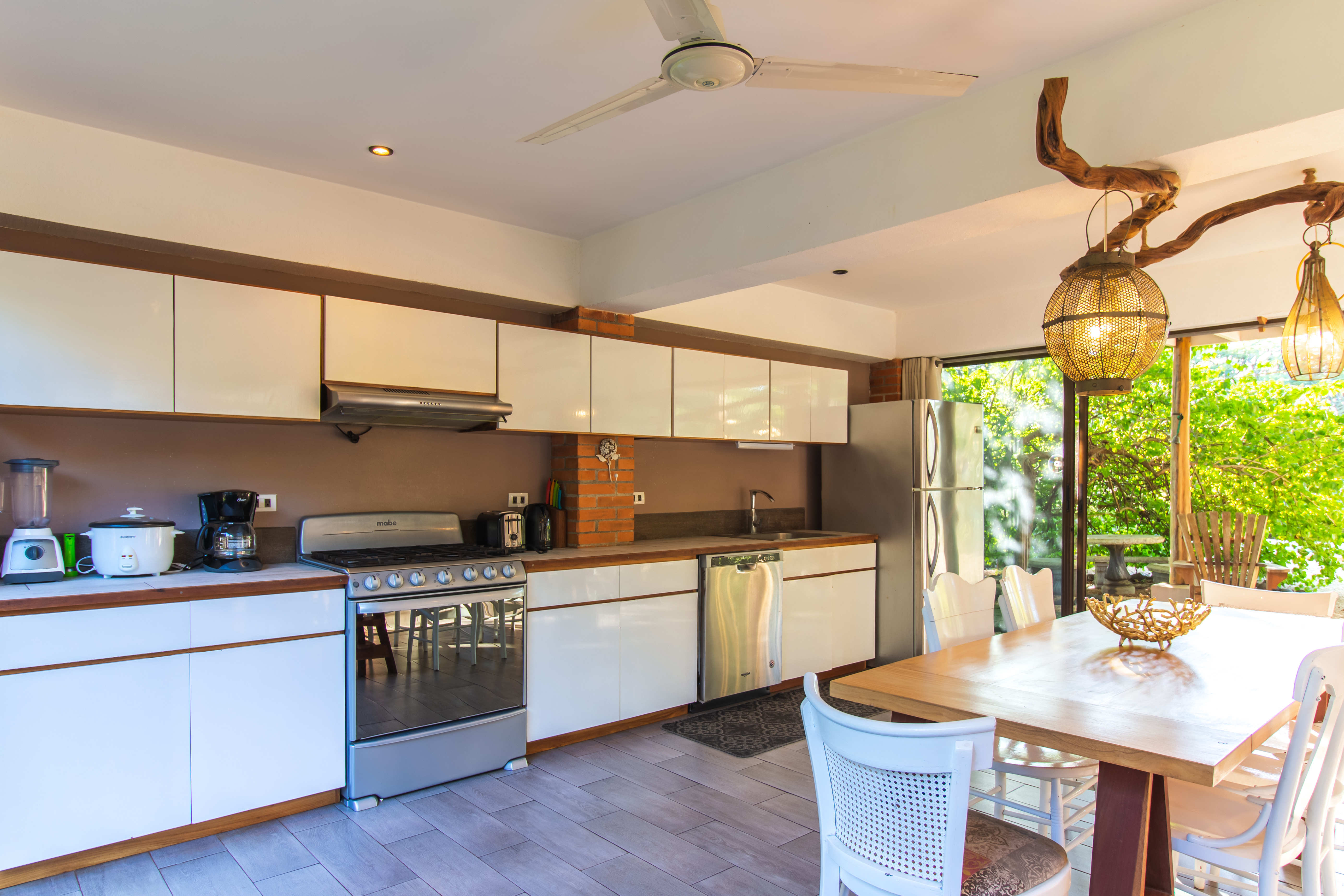 4 bed Single Family Homes For Sale in Playa Negra, Guanacaste - thumb 21