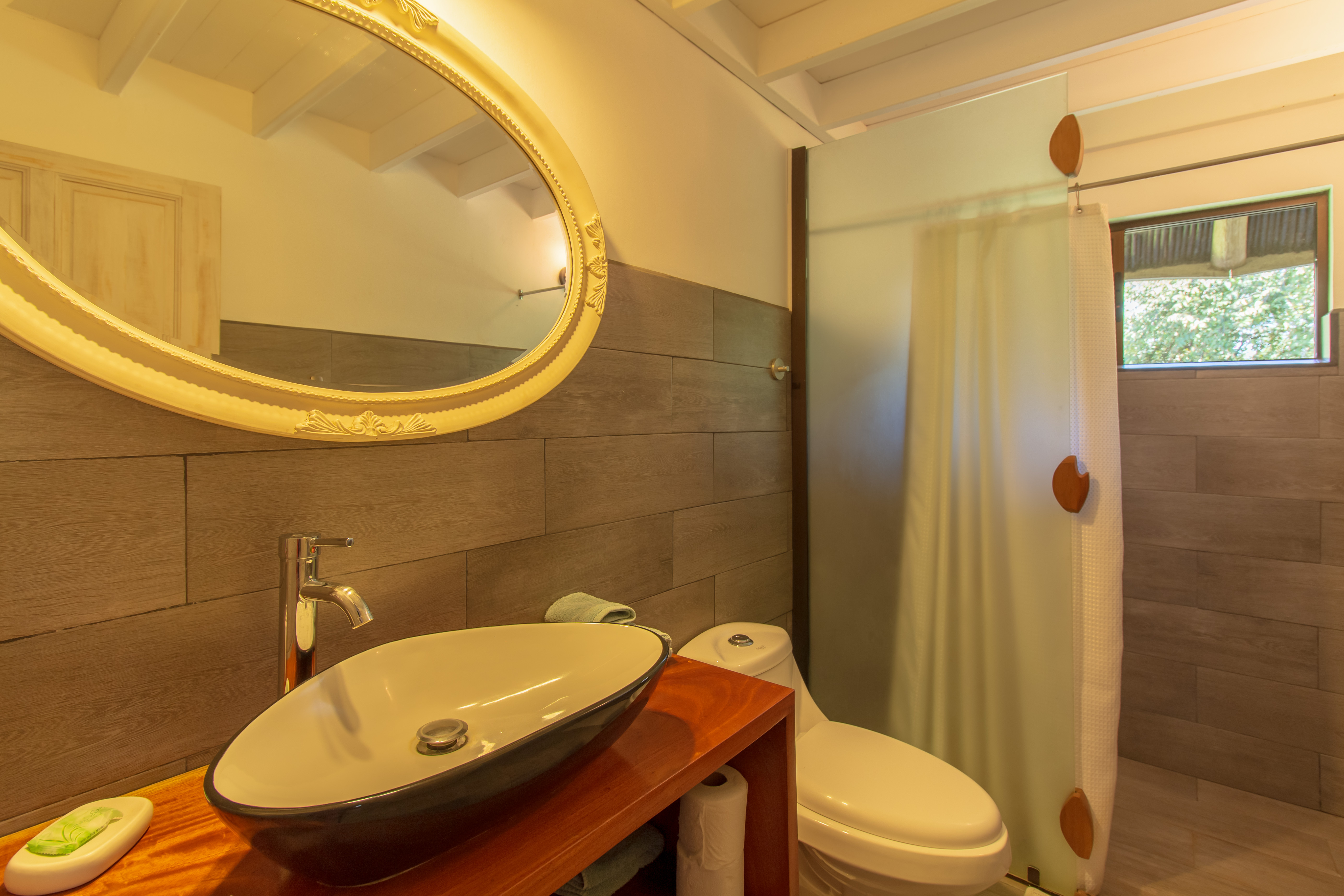 4 bed Single Family Homes For Sale in Playa Negra, Guanacaste - thumb 5