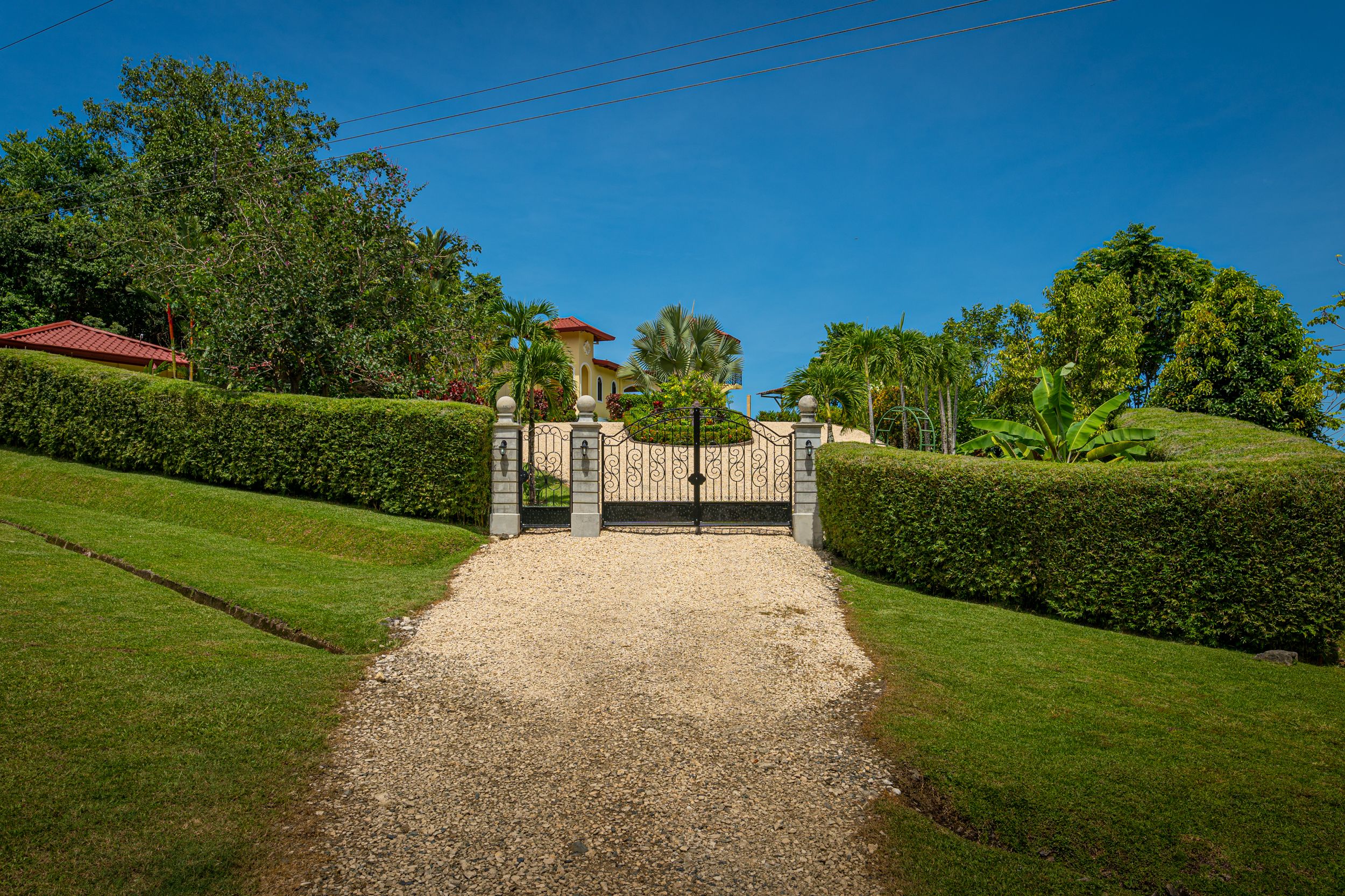 6 bed Single Family Homes For Sale in Ojochal, Puntarenas - thumb 29