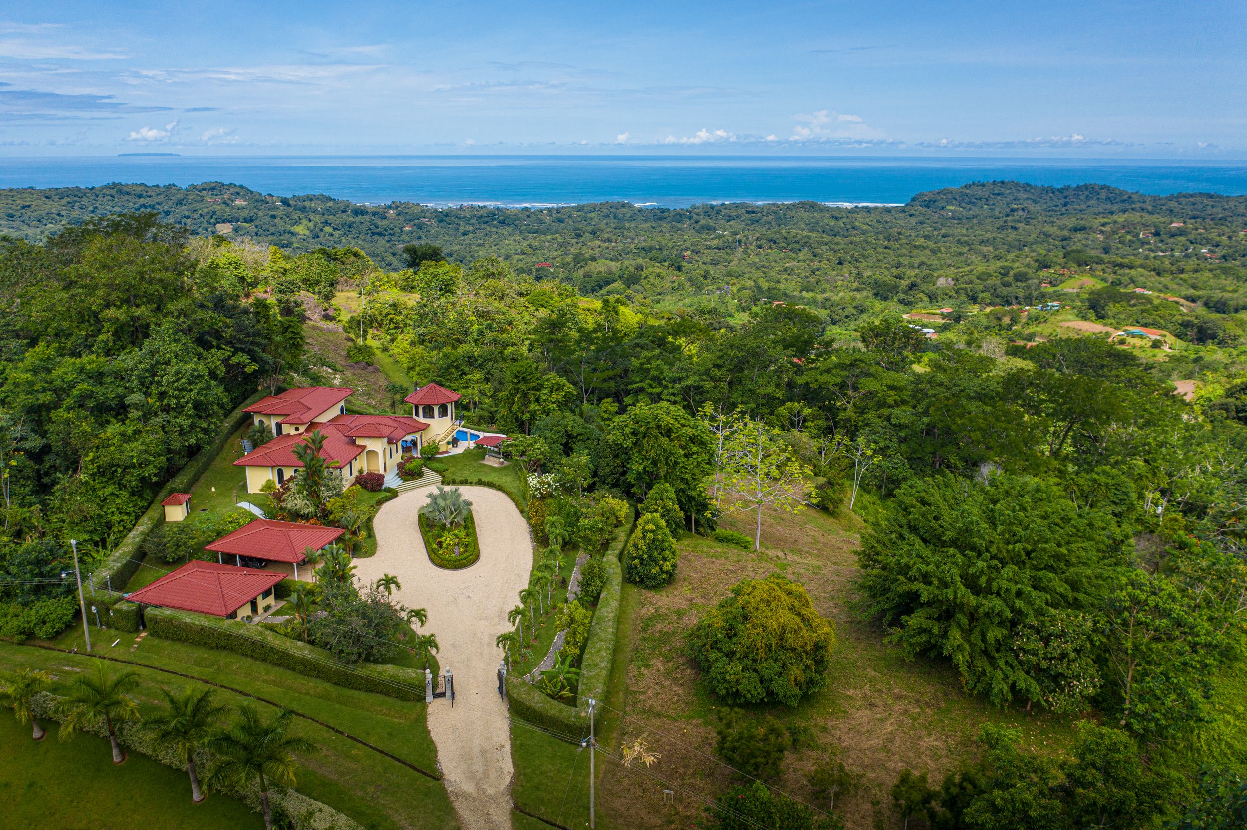 6 bed Single Family Homes For Sale in Ojochal, Puntarenas - thumb 30