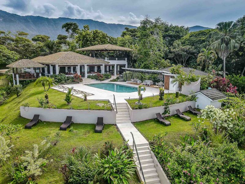 12 bed Hotel / Leisure For Sale in Ojochal, Puntarenas - 1