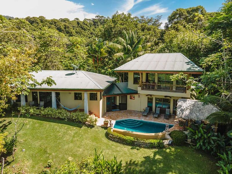 3 bed Single Family Homes For Sale in Dominical, Puntarenas - 1