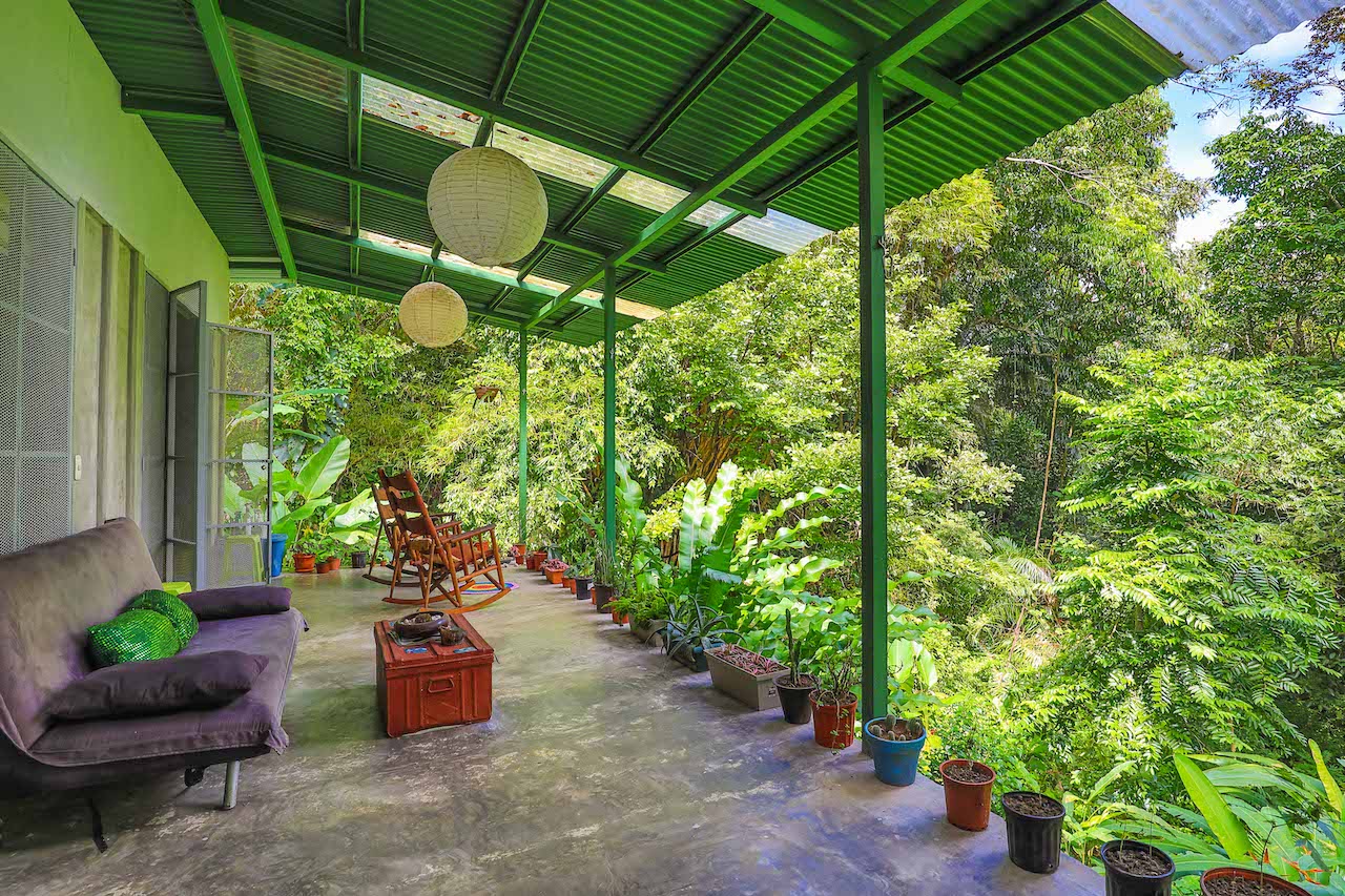 4 bed Single Family Homes For Sale in Manuel Antonio, Puntarenas - thumb 4