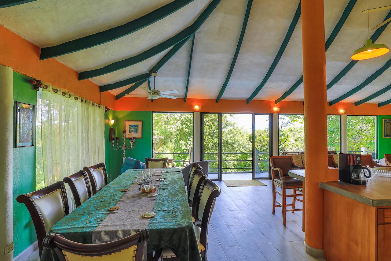 4 bed Single Family Homes For Sale in Manuel Antonio, Puntarenas - thumb 15