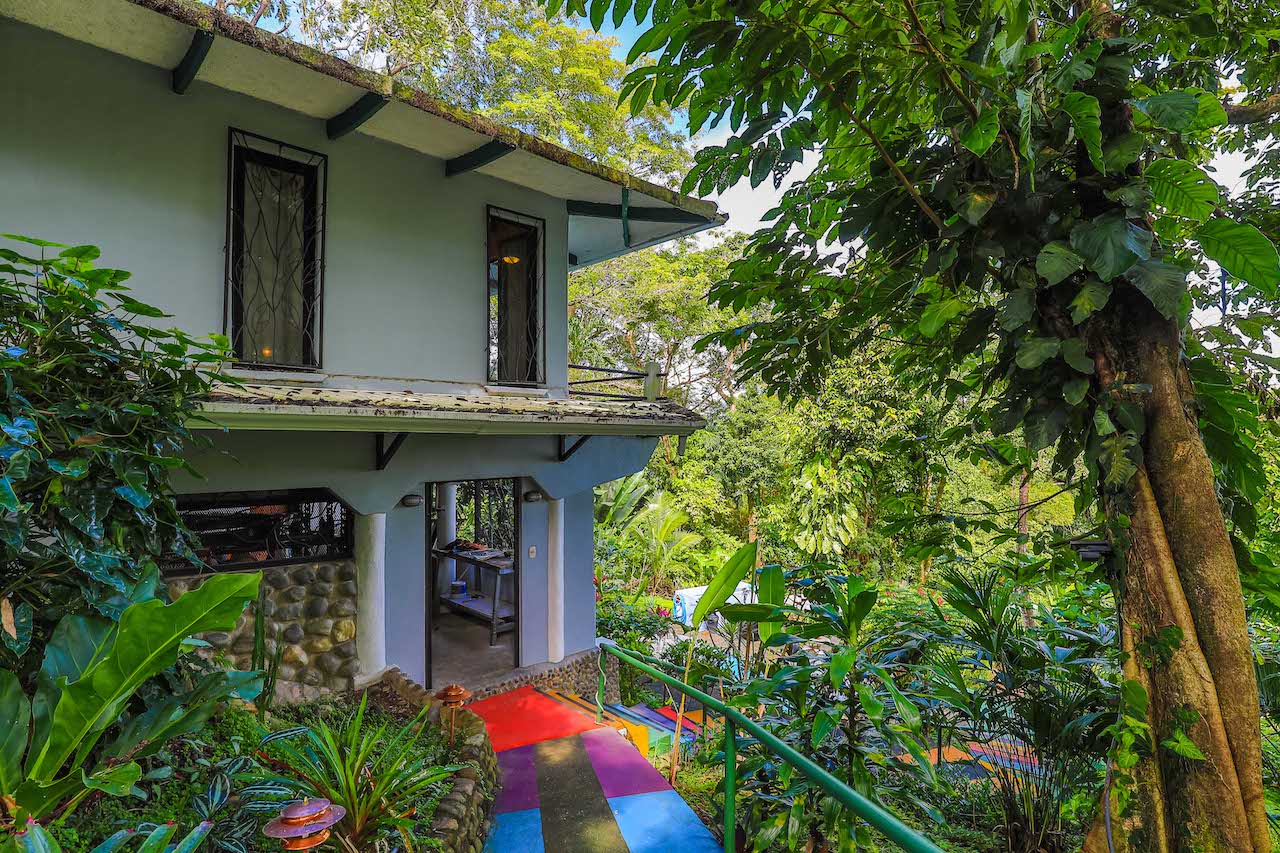 4 bed Single Family Homes For Sale in Manuel Antonio, Puntarenas - thumb 20