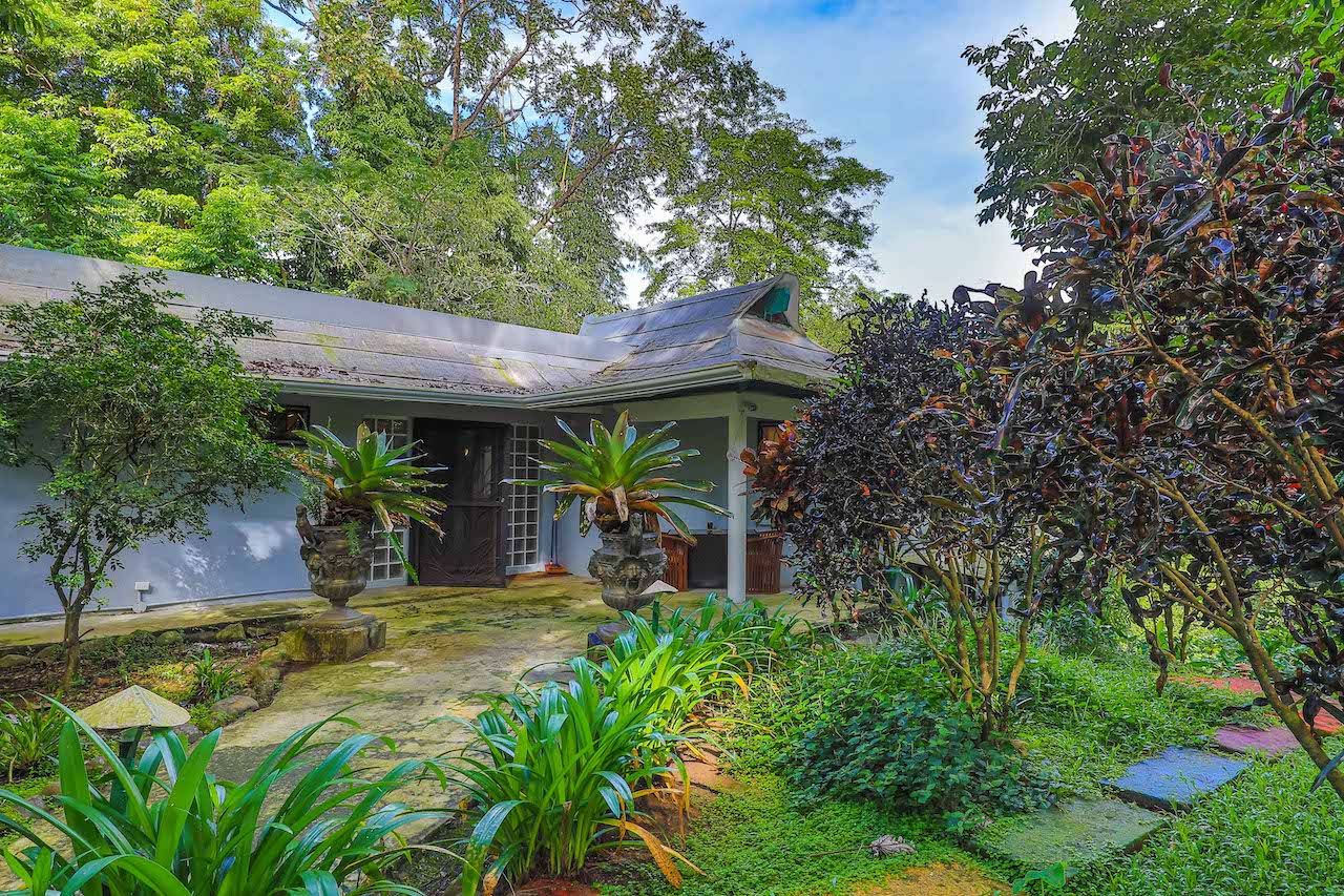 4 bed Single Family Homes For Sale in Manuel Antonio, Puntarenas - thumb 23