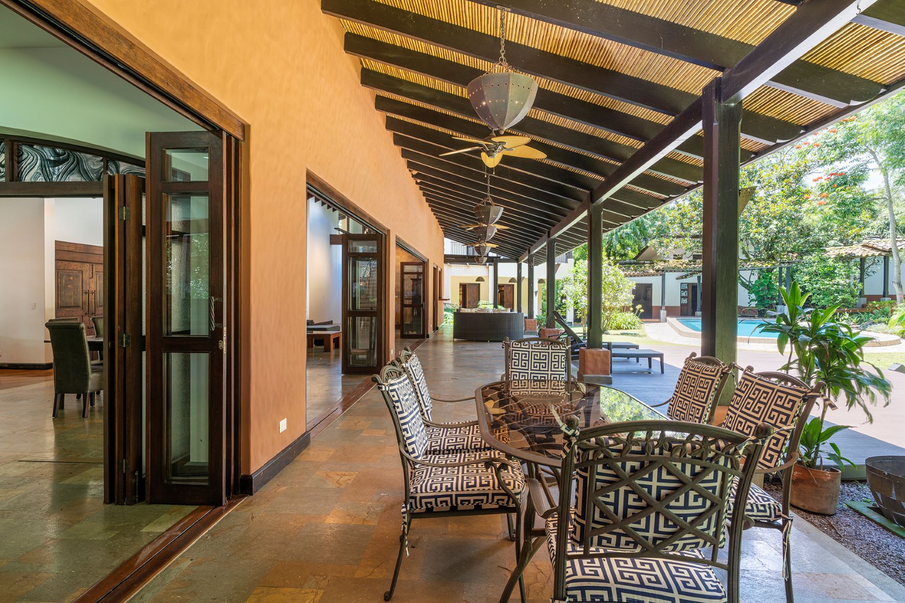 4 bed Single Family Homes For Sale in Escazu, San Jose - thumb 10