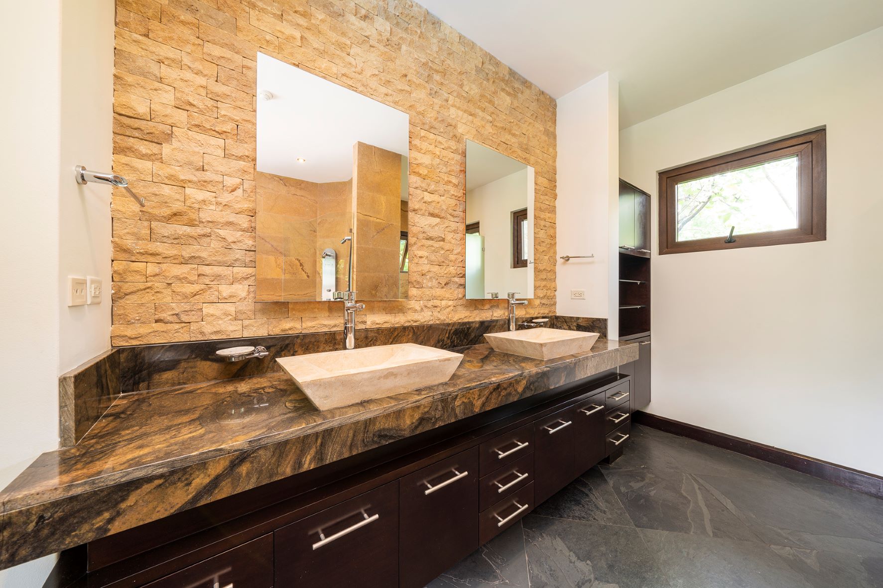 4 bed Single Family Homes For Sale in Escazu, San Jose - thumb 17