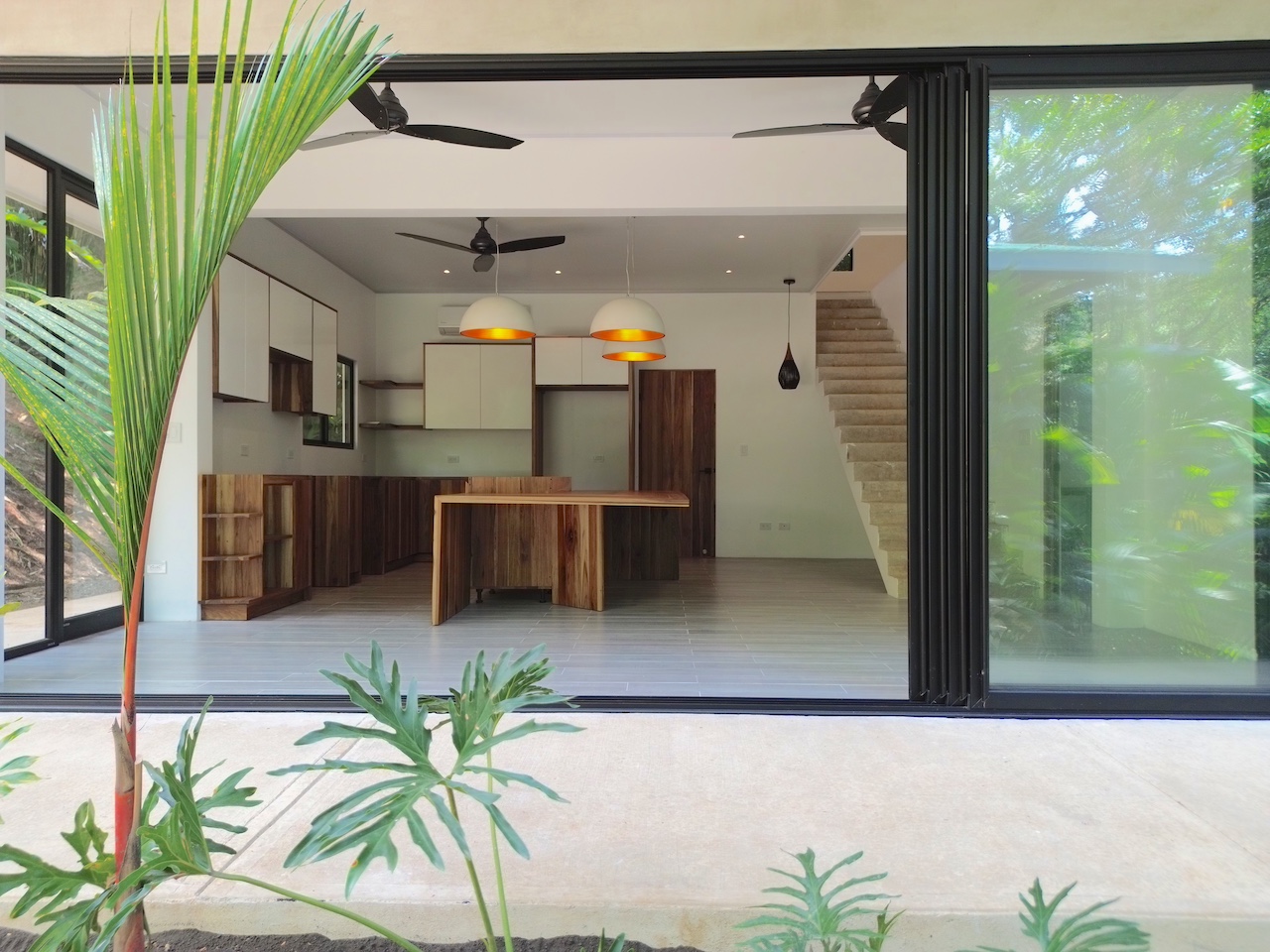 5 bed Single Family Homes For Sale in Uvita, Puntarenas - thumb 1