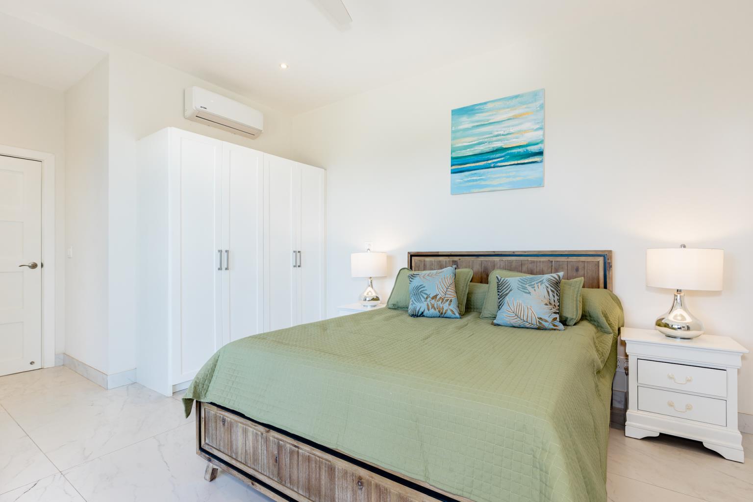 6 bed Single Family Homes For Sale in Playa Flamingo, Guanacaste - thumb 4