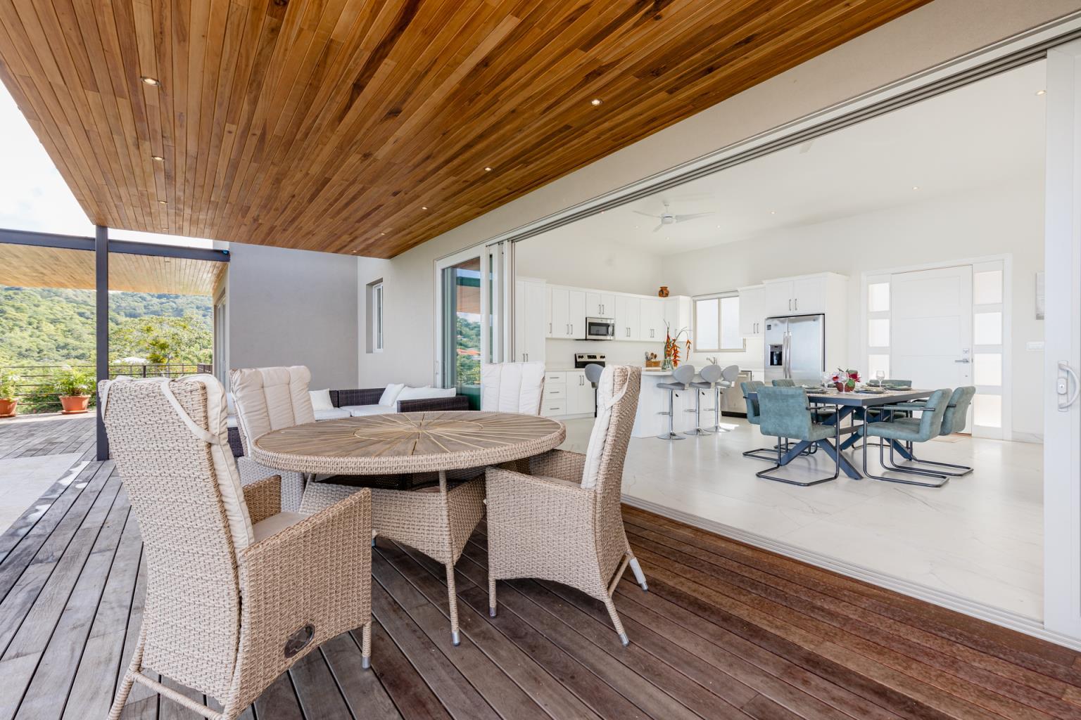 6 bed Single Family Homes For Sale in Playa Flamingo, Guanacaste - thumb 22